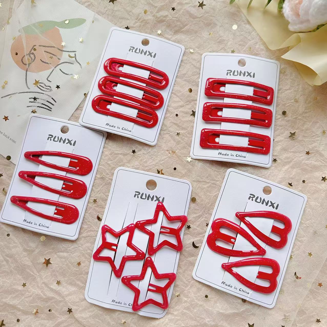 红色亮闪新年喜庆发夹女童发饰精美发夹 时尚可爱头饰 少女心必备发饰品工厂批发促销详情图3