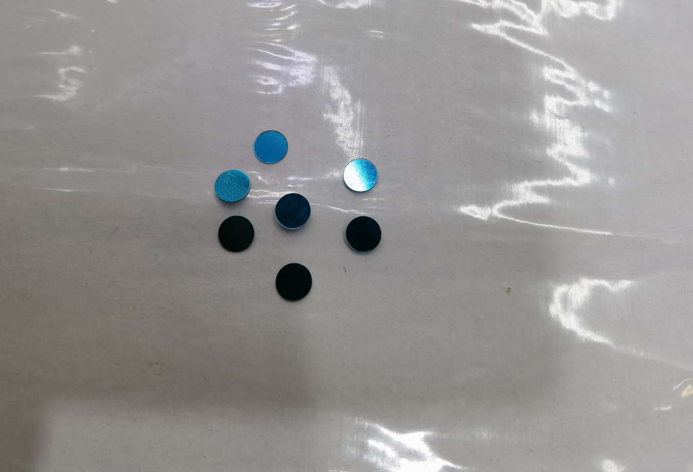 6mm eco-friendly hole-free flat sequin, sky blue and white color combination, suitable for various uses such as luggage packaging, children's diy, handicraft making, etc. Jincan 150 detail image 2