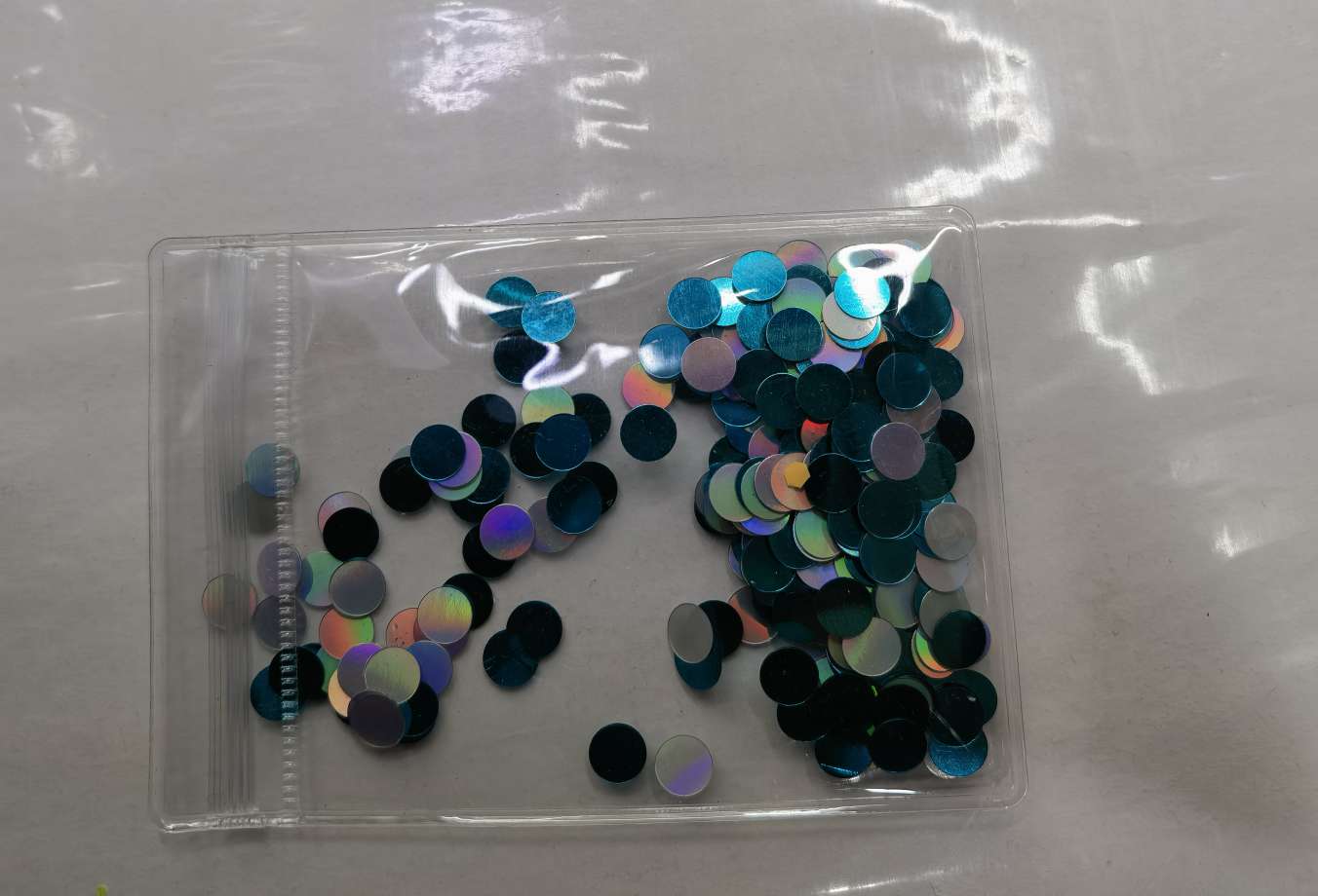 6mm eco-friendly hole-free flat sequin, sky blue and white color combination, suitable for various uses such as luggage packaging, children's diy, handicraft making, etc. Jincan 150 detail image 4