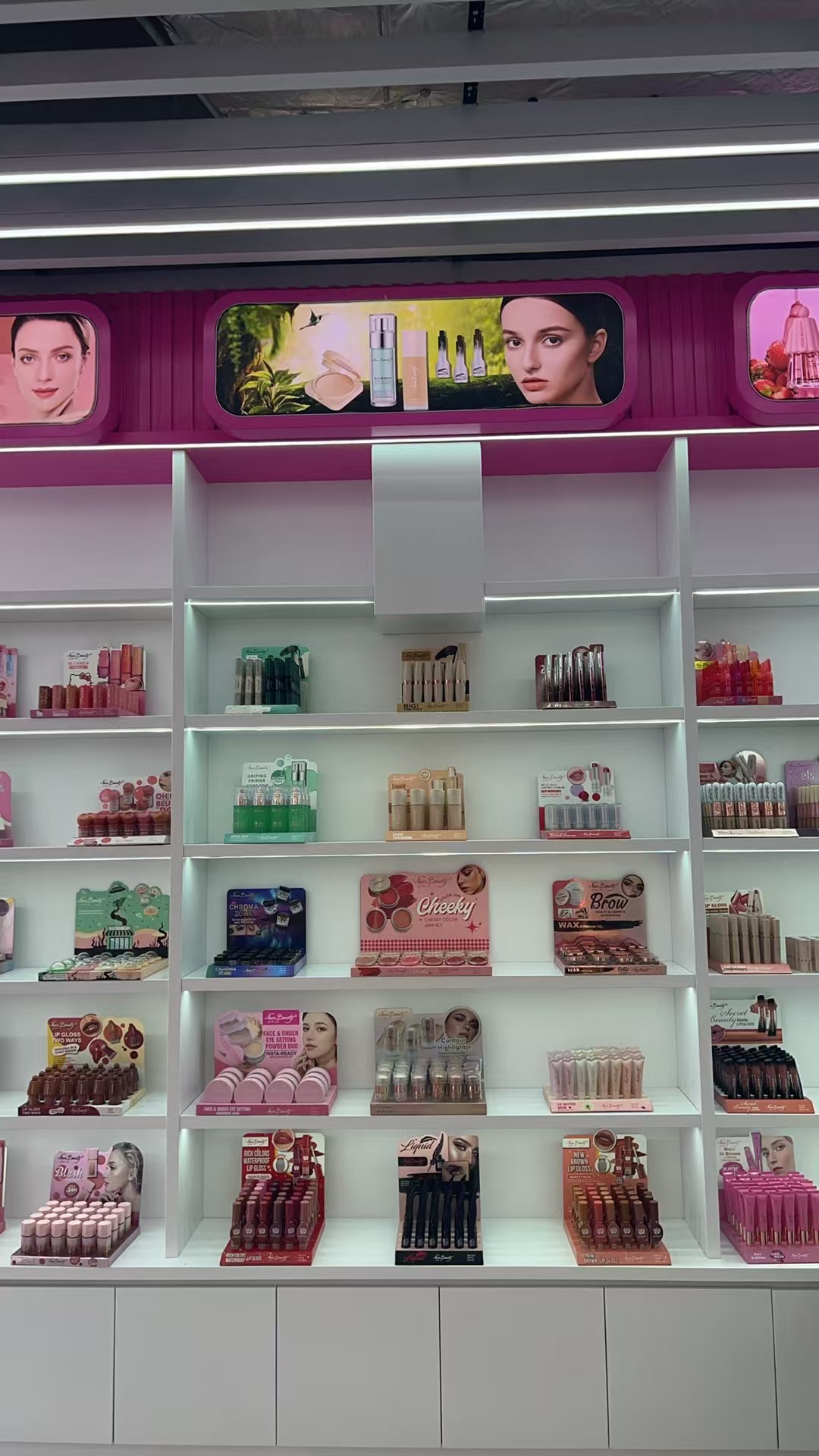 魅力滋润唇彩唇蜜整盒套装 持久保湿不脱色 显色鲜艳丰满润泽性感唇妆