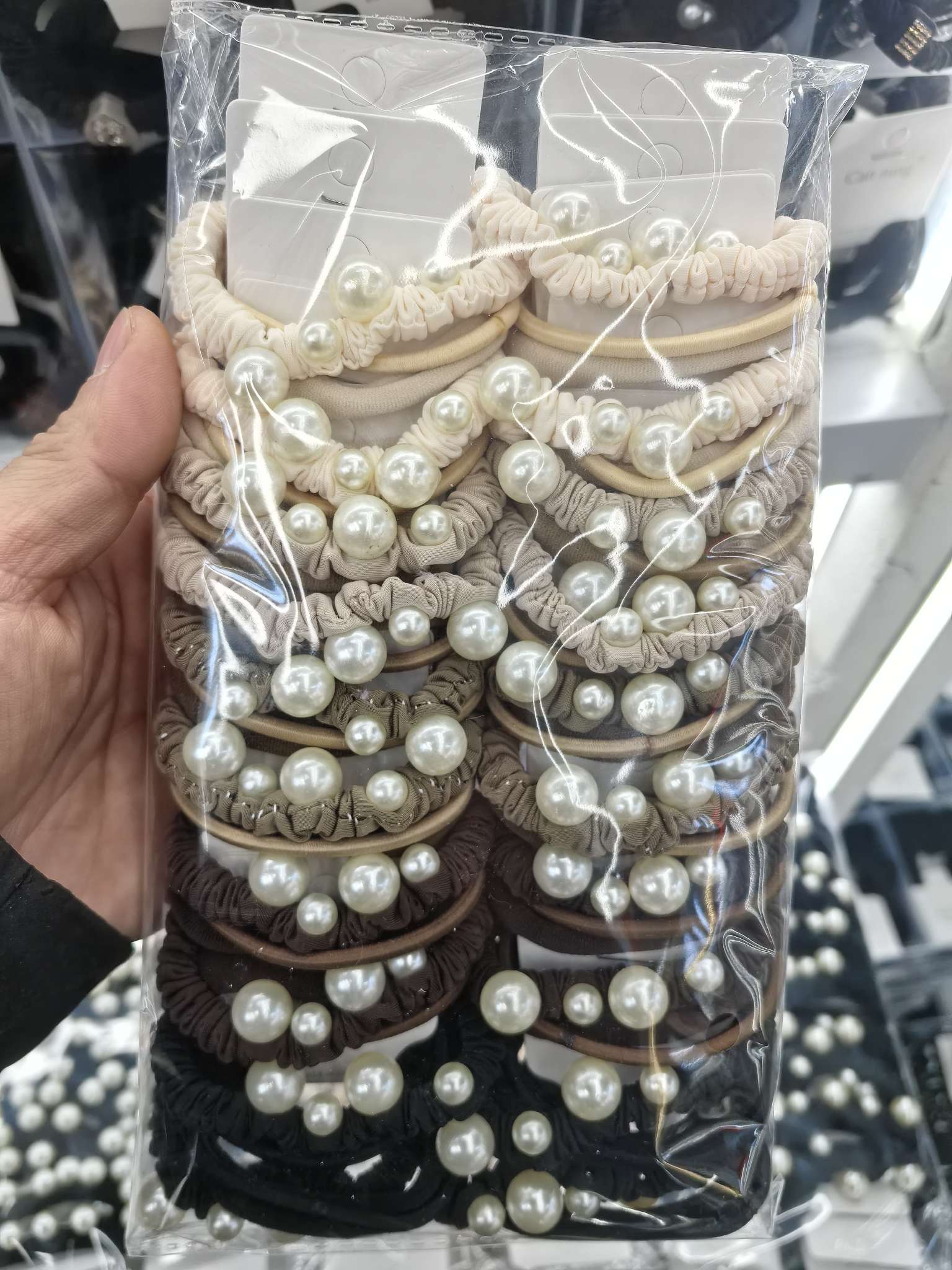 饰品店专卖发圈头饰 头绳发饰精致发圈 头饰品独特设计时尚女士必备 西布伦饰品 饰品店专卖发圈头饰 头绳发饰精致发圈 头饰详情图3