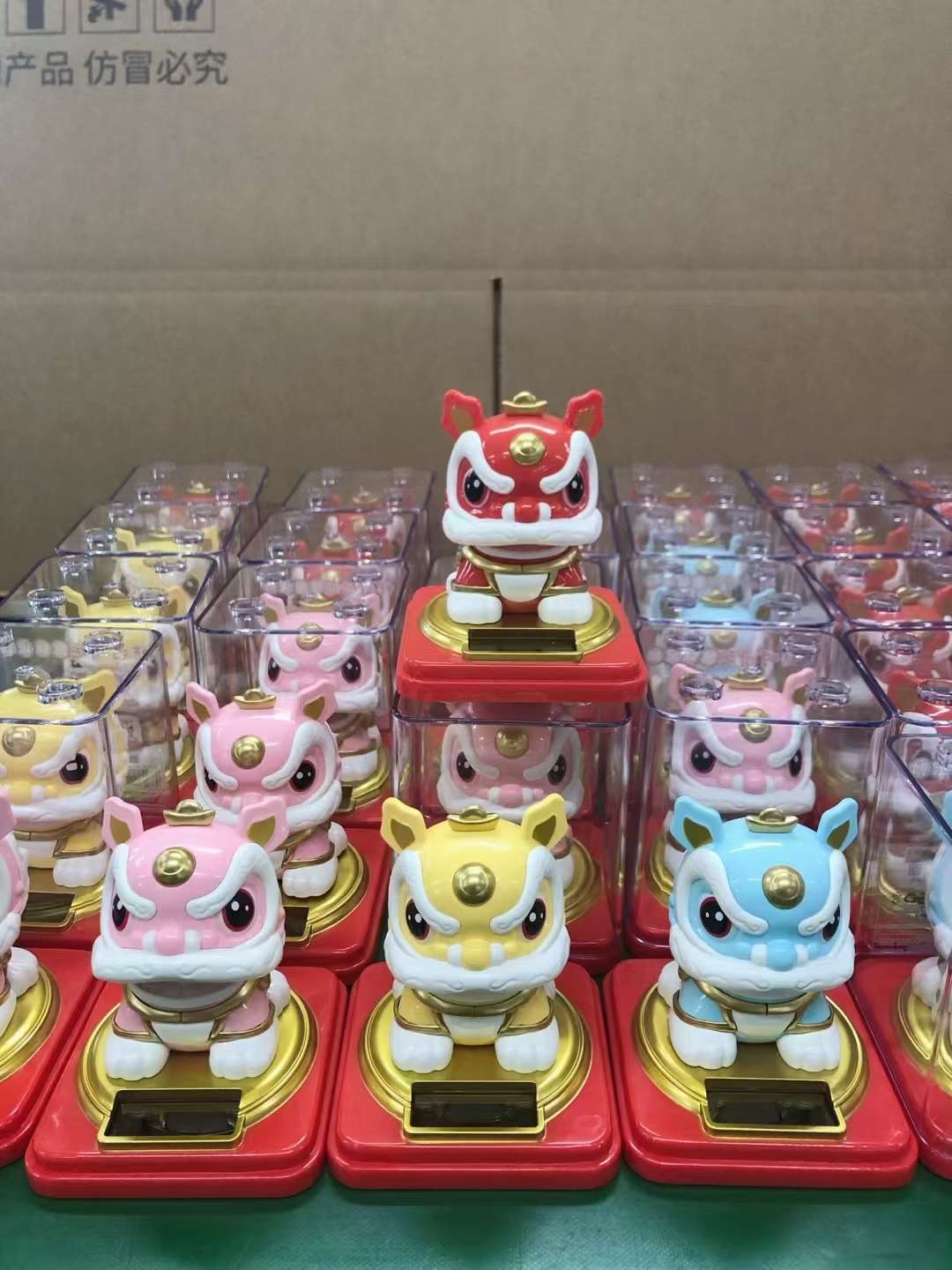 醒狮福气大号3寸太阳能摆件
A款粉色 B款红色 C款黄色 D款蓝色 详情图17