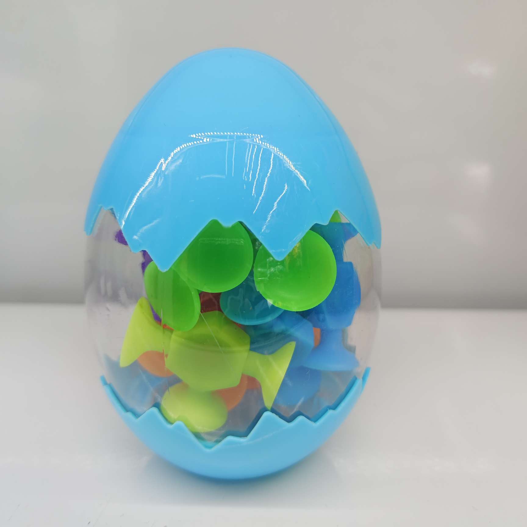 Children's educational soft rubber building blocks, color-mixed eggshell packaging, suction Fun, Paste fun materials, environmentally friendly and safe, ocean series, space series, dinosaur series, hexagonal series, bee series, multiple series to choose from Application Scenario