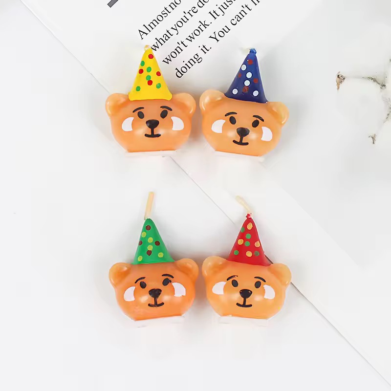 شمعة عيد ميلاد دببة صغيرة، مع شمعة بيضاء Item Picture
