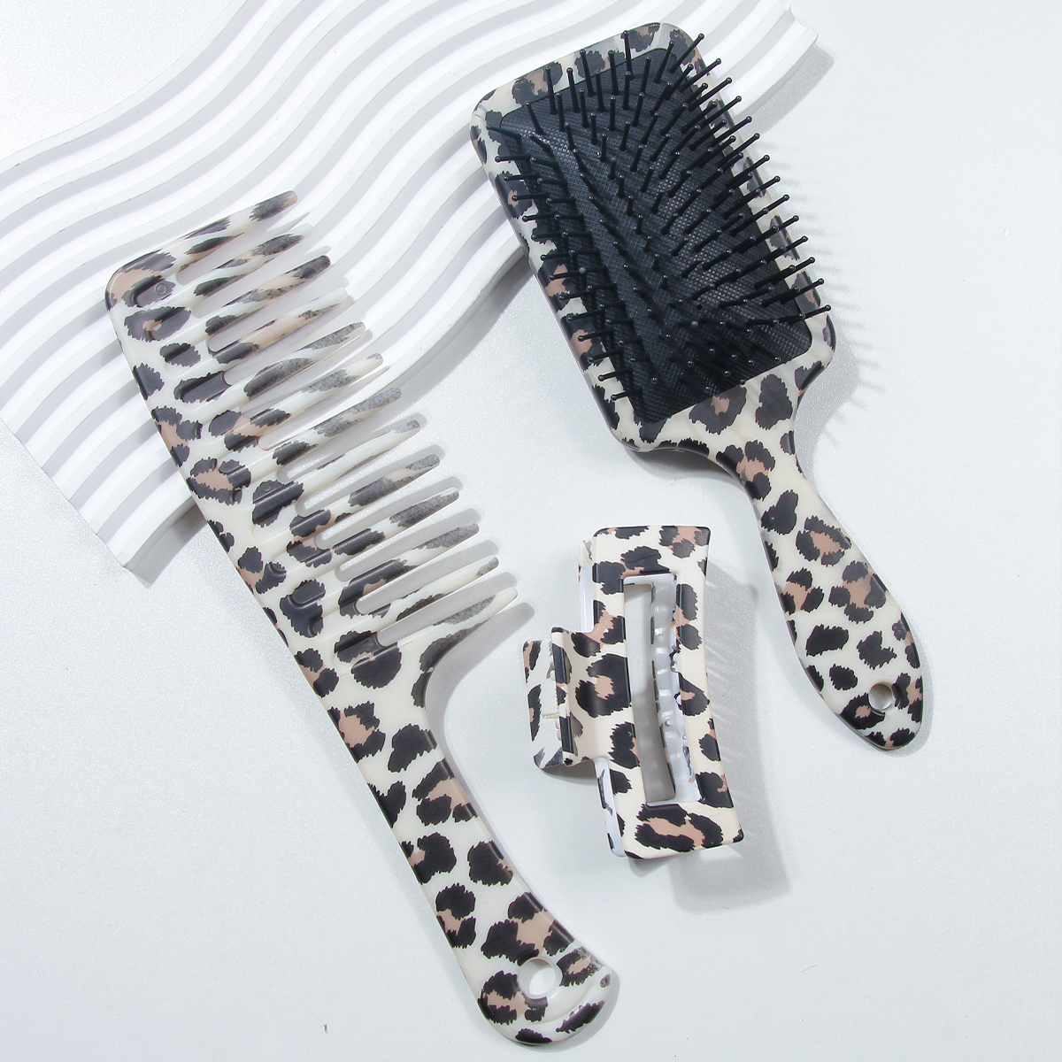 2025慧琳新品水转印全包美发梳适合染发挑染用的气垫梳，适用于各种发质，外贸专供，中号手持式梳子，方便携带适合送人 梳子