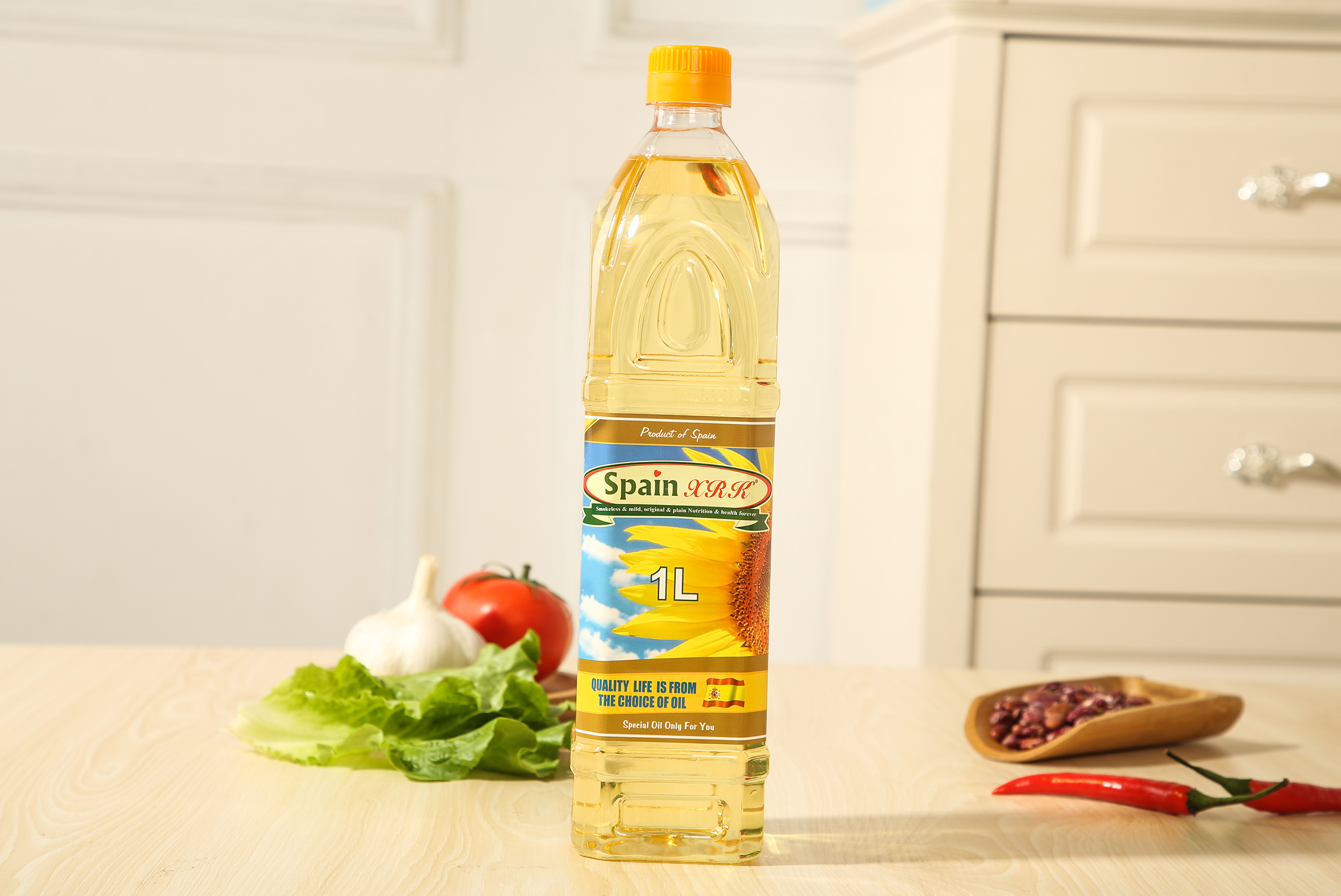 1-liter imported sunflower oil from Spain in its original bottle, pressed and fragrant