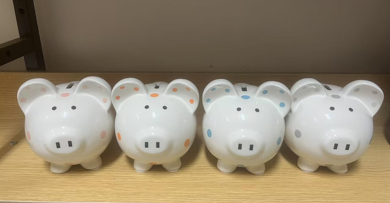 软陶工艺品蝴蝶标本装饰品 家庭摆件，存钱罐摆件，送礼佳品，四色任挑，单个包装，质量很好 深受家局软装特色礼品 工艺品精选