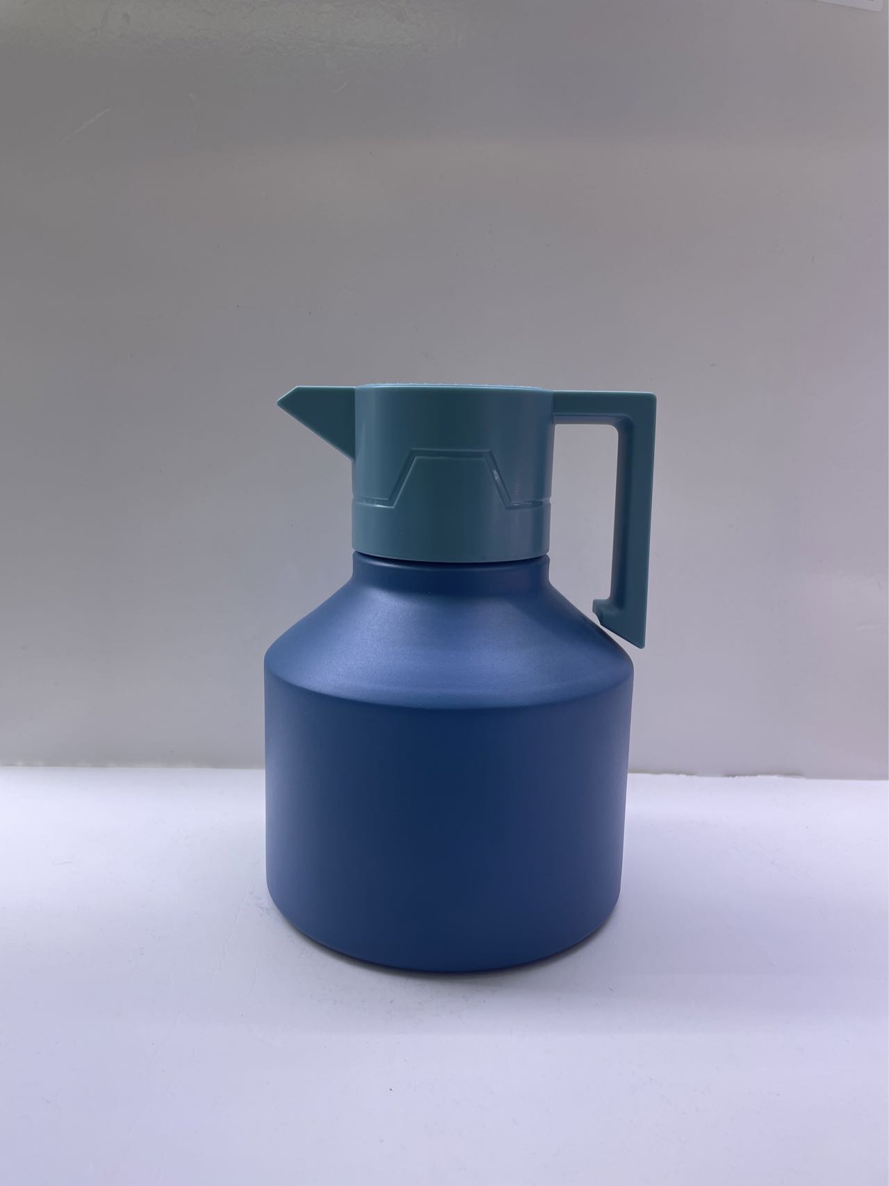 北欧风格不锈钢创意保温壶不锈钢壶