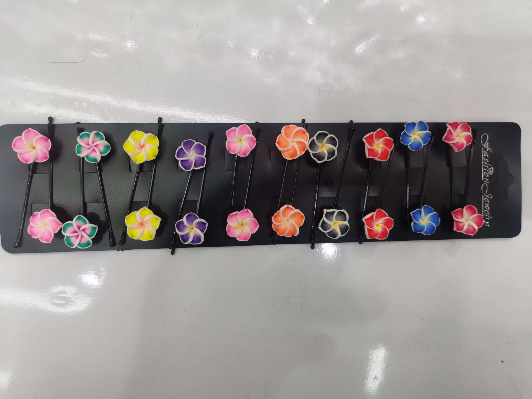 玫瑰金耳钉微镶嵌锆石耳环 精致饰品耳饰 时尚女士耳环款式 简约大方耳饰新款细节图