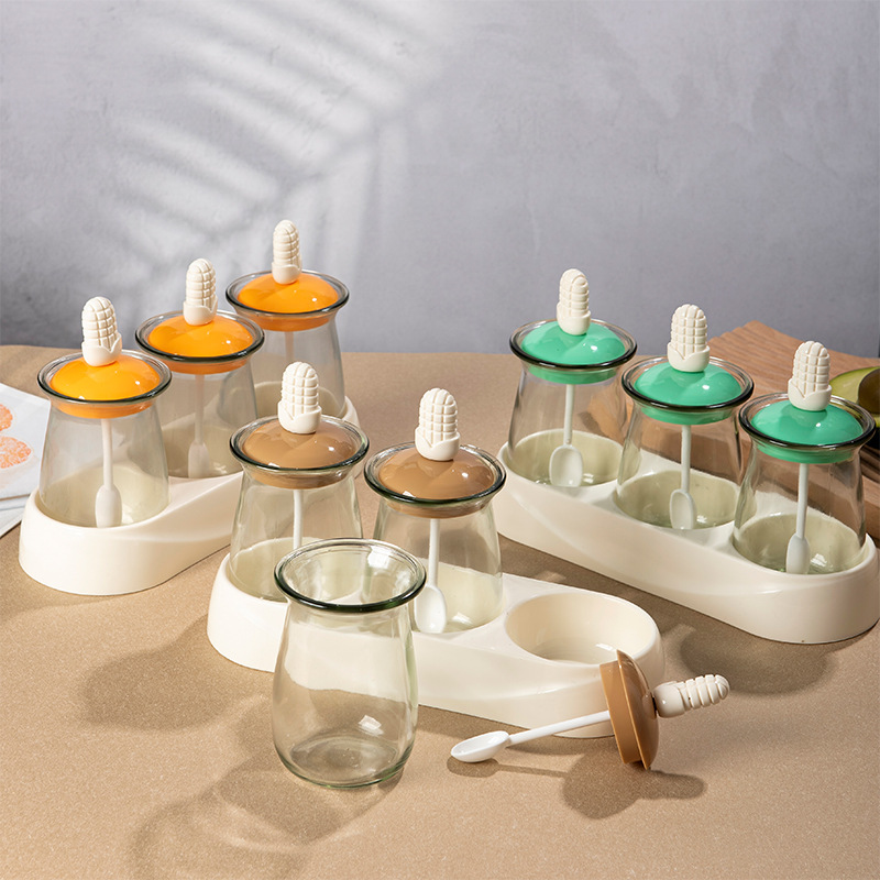 S87-SQC-7721 Kitchen glass seasoning box to make a three-style material box for household salt shaker seasoning full figure
