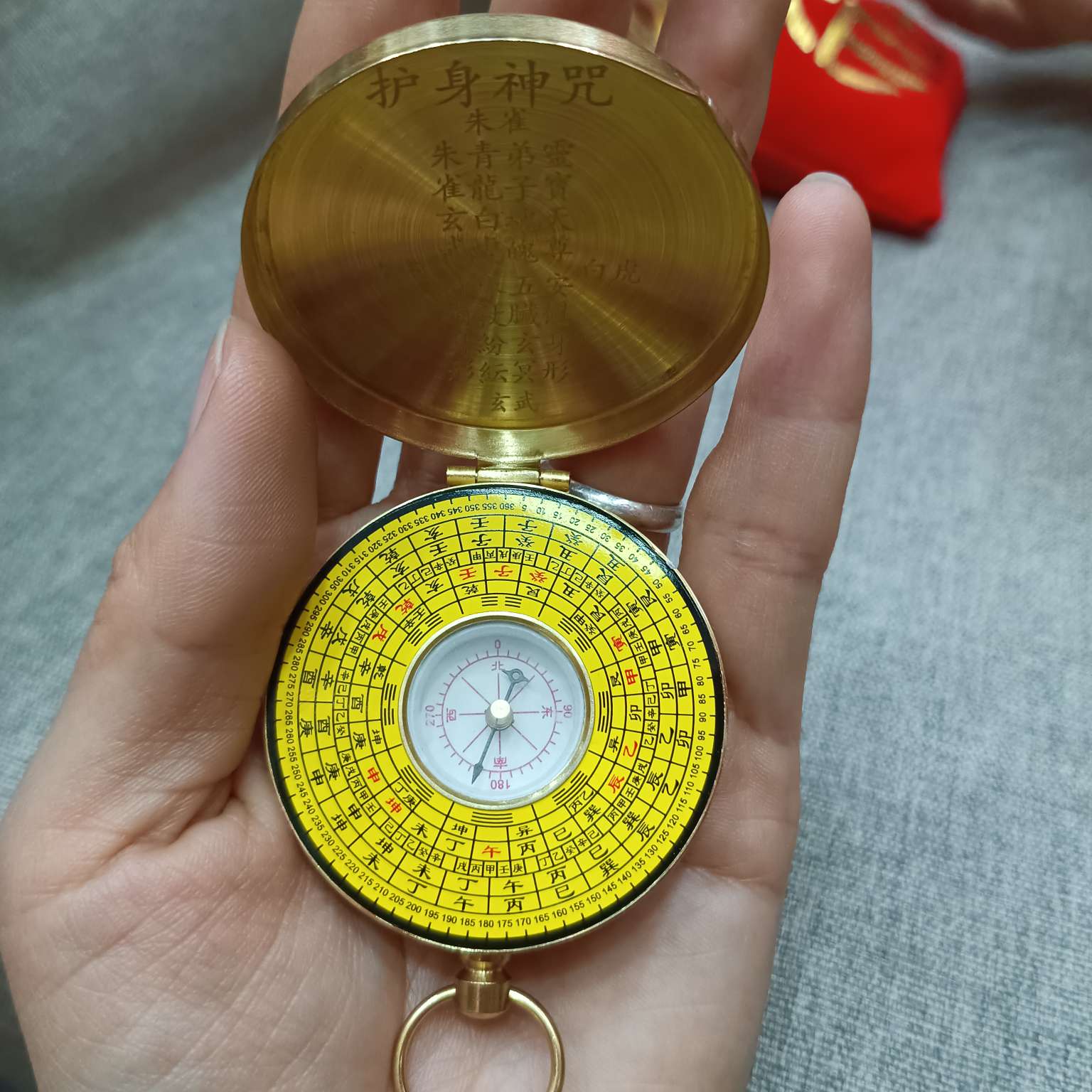 中公工艺铜罗盘罗经仪便携式罗盘小罗盘圆罗盘礼袋装5公分详情图9