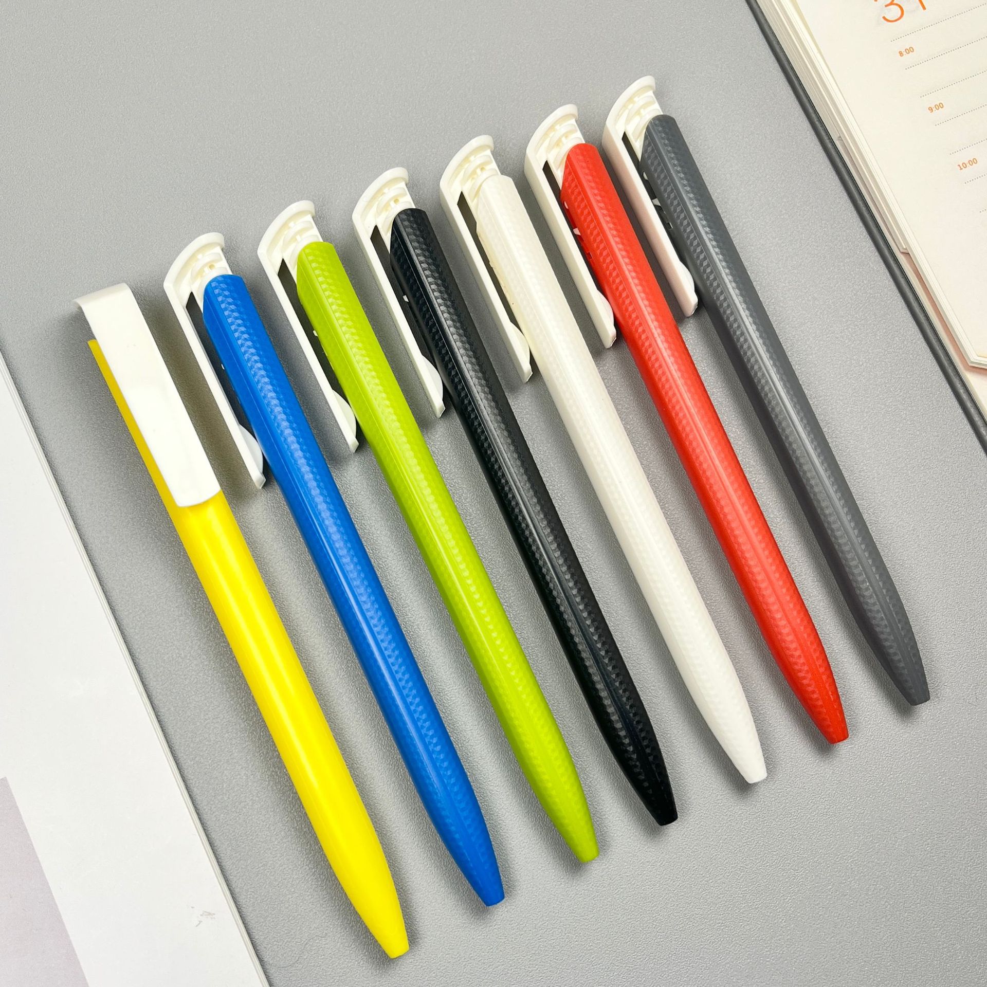 Ballpoint pen Color rod ballpoint pen Advertising pen Press the ballpoint pen