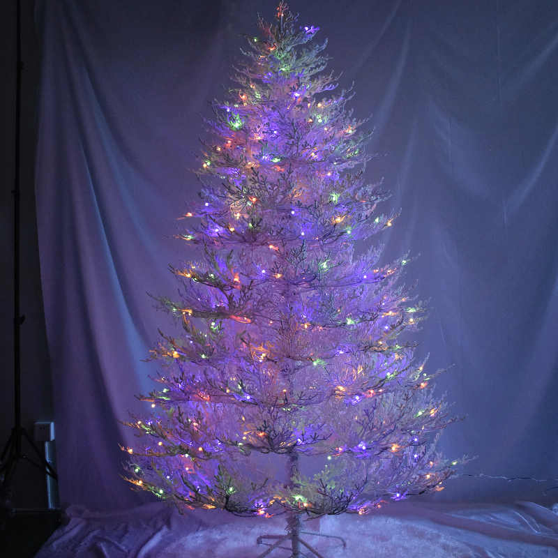 2025新款跨境亚马逊热卖装饰枯枝白色纯pe圣诞树加密树型商场橱窗公司节日派对装饰场景布置批发厂家可加灯产品图