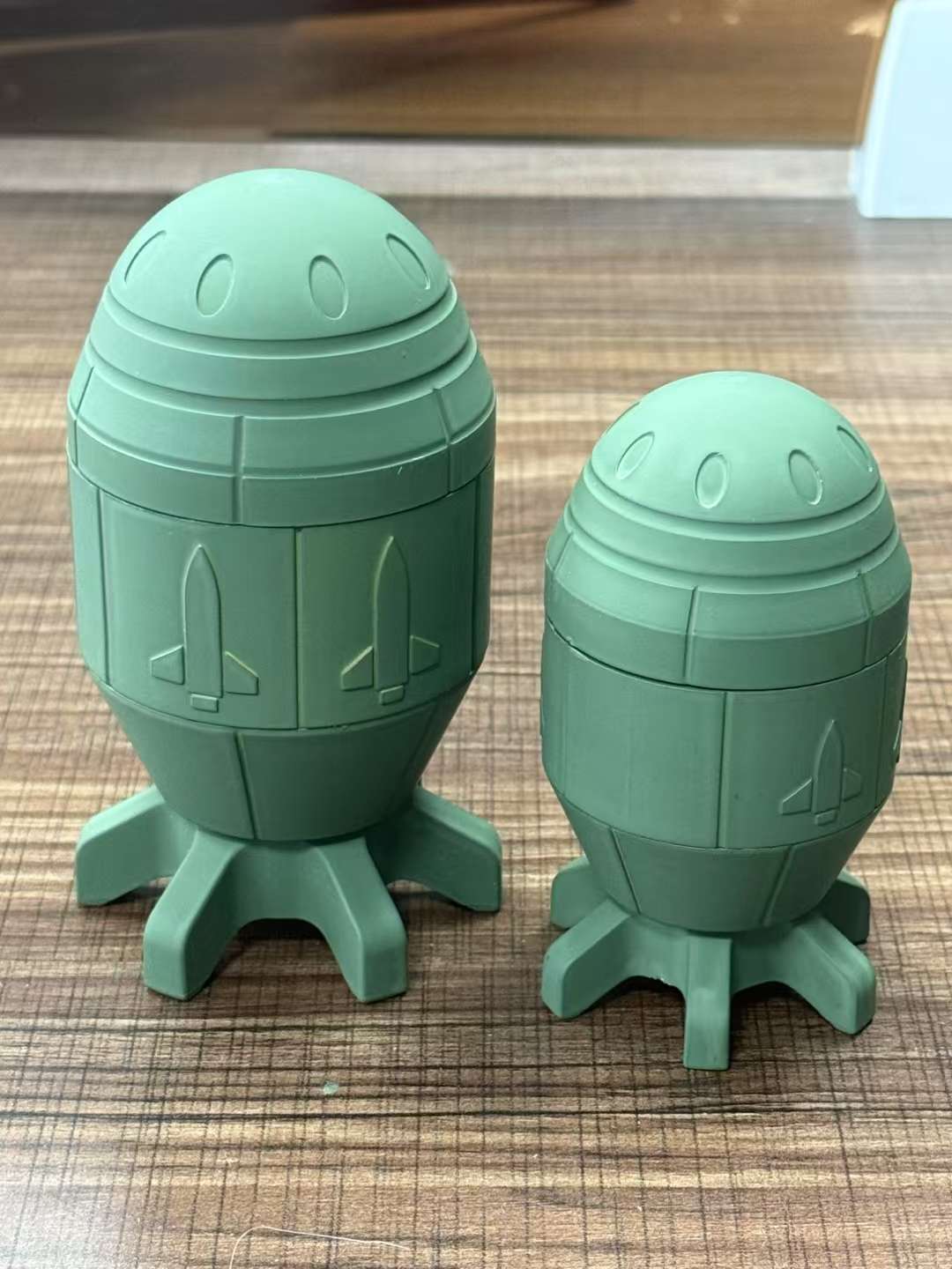 火箭子弹磨烟器，造型磨烟器，烟具，锌合金磨烟器详情图6