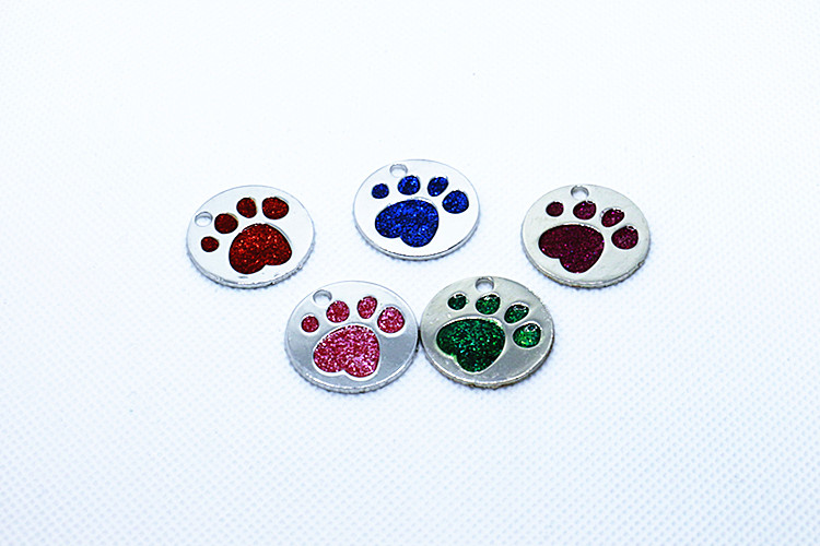 新款彩色闪粉锌合金宠物狗牌 猫脚印滴油挂件 防丢身份牌项圈挂件吊坠详情2