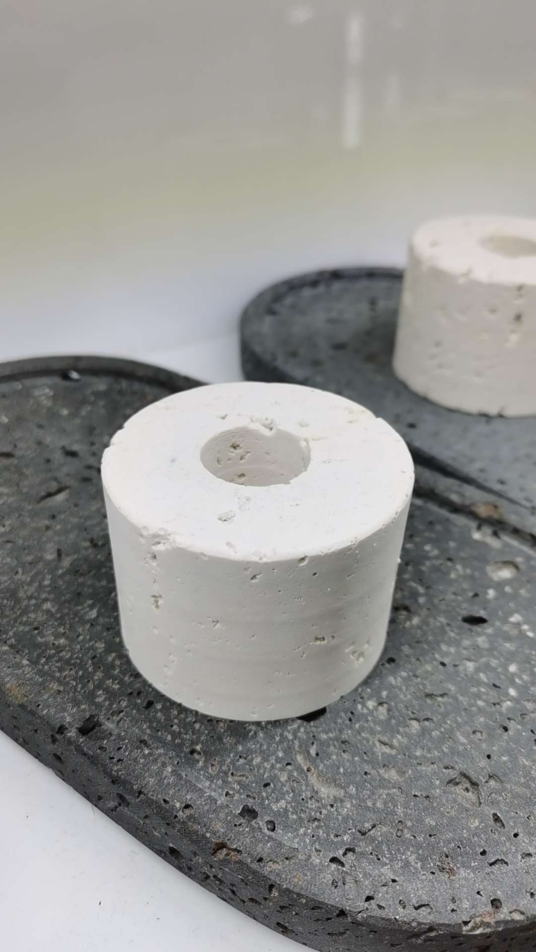 拉菲草石料工艺品 人体模特石膏工艺品 礼品装饰品 格子桌布佛像 上色石膏艺术品