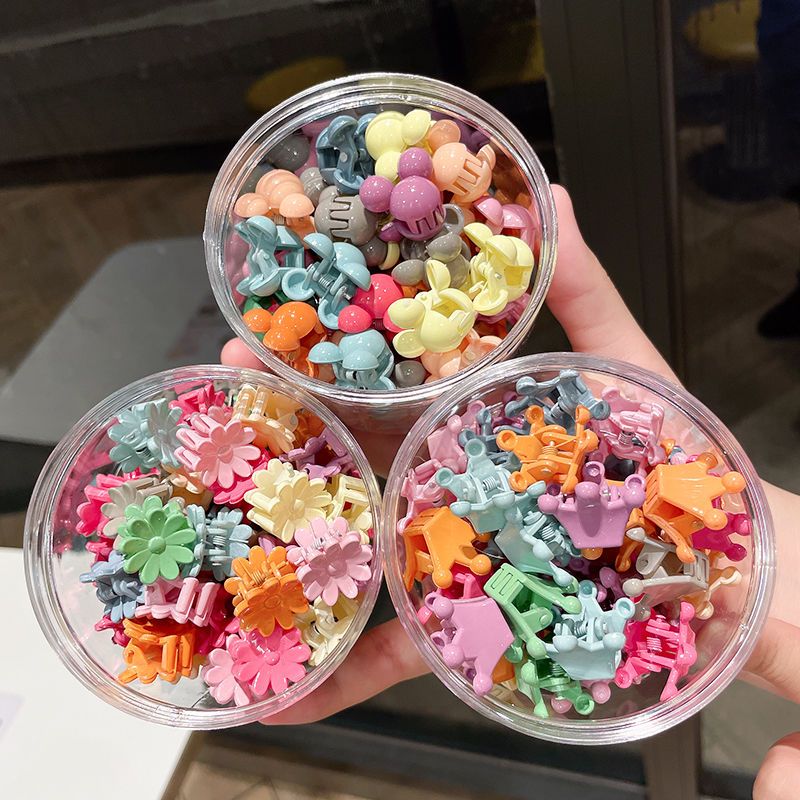 Children's grab clips, princess hairpins, headwear, super small hairpins for kids, mini clips, hair accessories for girls, babies and infants Application Scenario