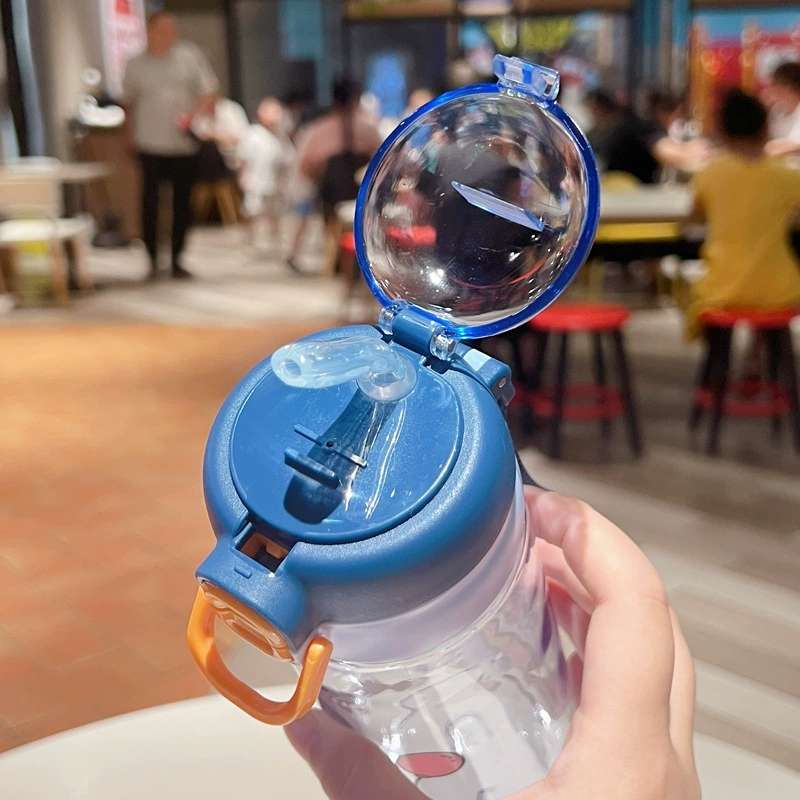 X152-XBD-6077 580ML Summer simple plastic cup cartoon dog large capacity handy cup Cute portable student straw cup Internet celebrity girl Item Picture