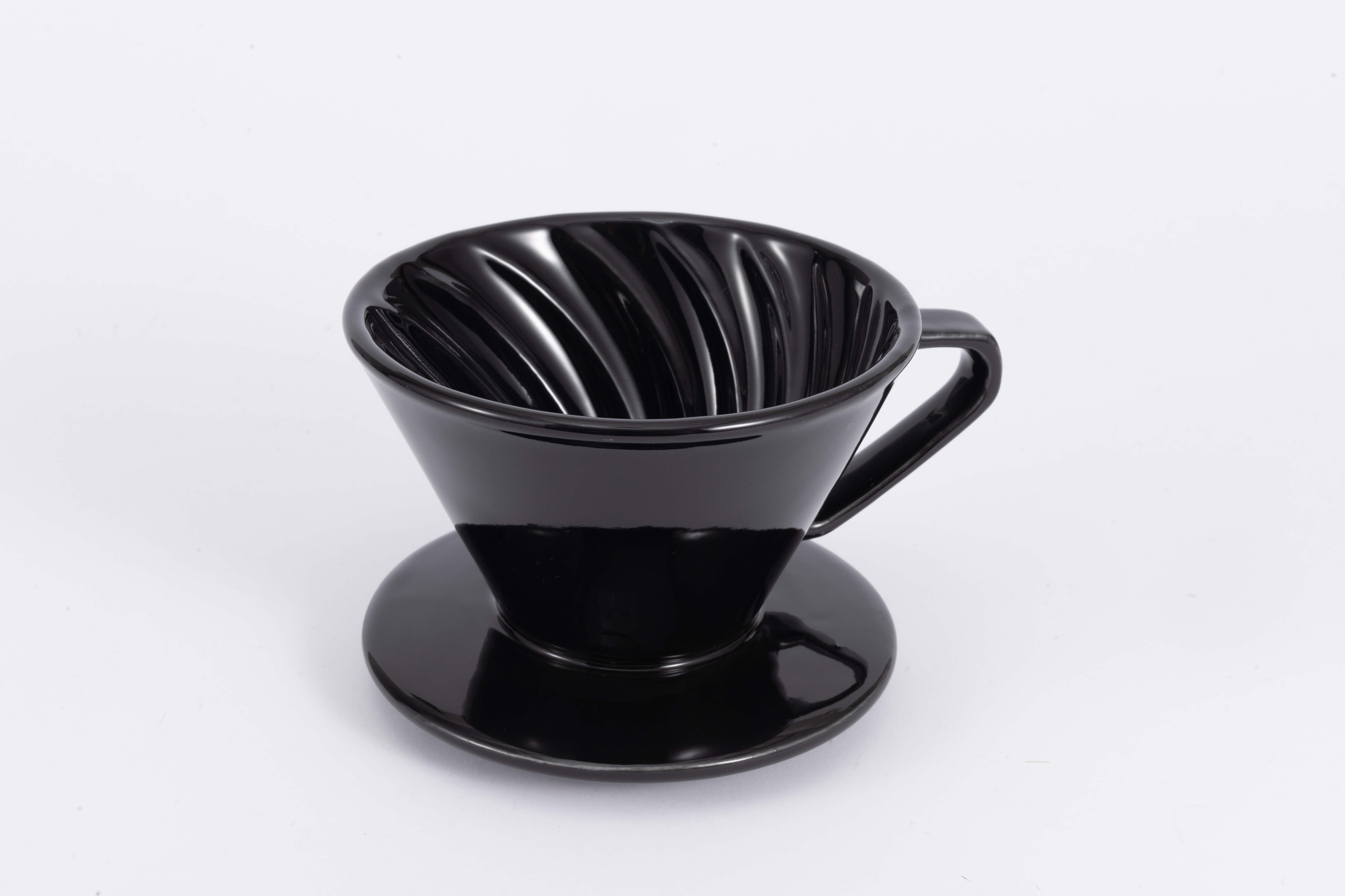 Ceramic coffee powder filter, V-shaped filter cup, drip hand-brewed filter cup, spiral funnel cup, European style details Picture