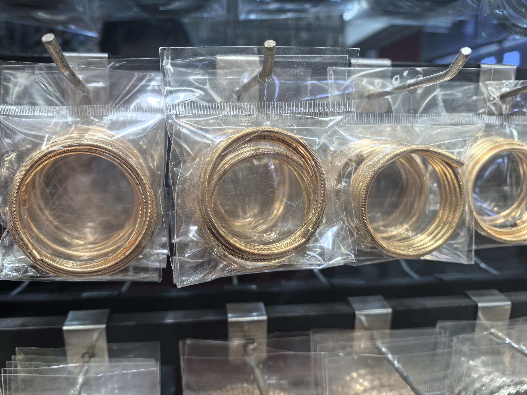 欧美跨境男女钢丝弹簧叠搭四层手镯个性手环手饰品 手链细节图