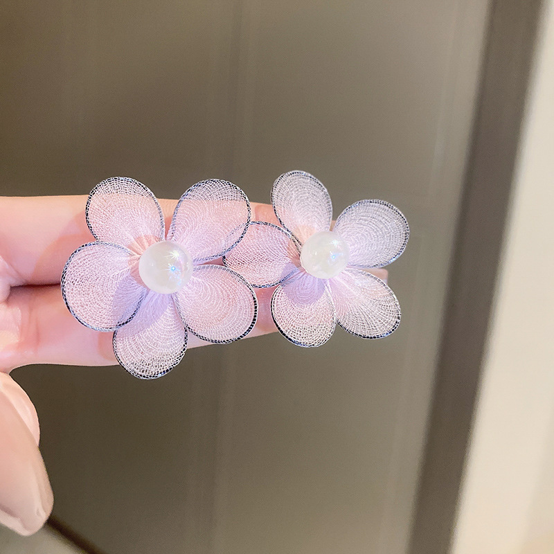 花朵耳钉2025新款高级感饰品耳饰简约时尚百搭甜美流行独立包装清新精致仙女设计手机编织度假花辩耳钉你们耳环耳饰品女产品图