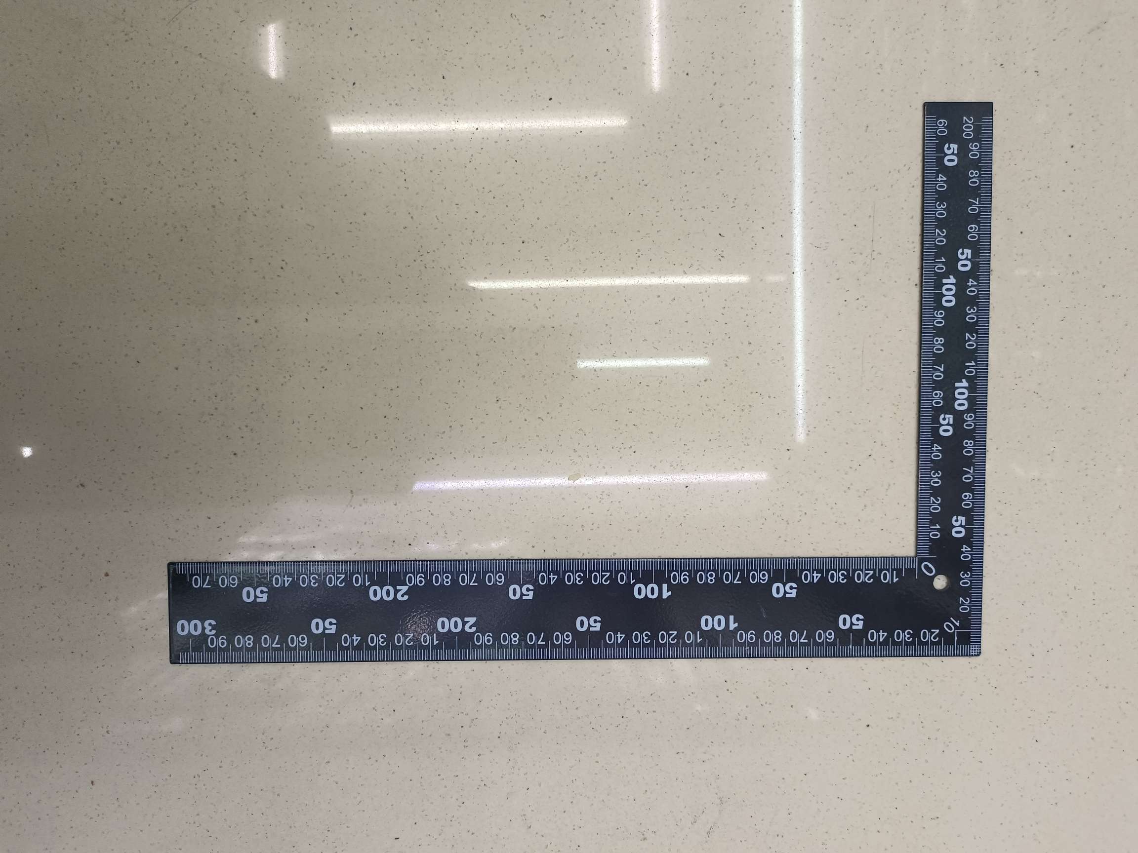 200x300黑色拐尺详情图2