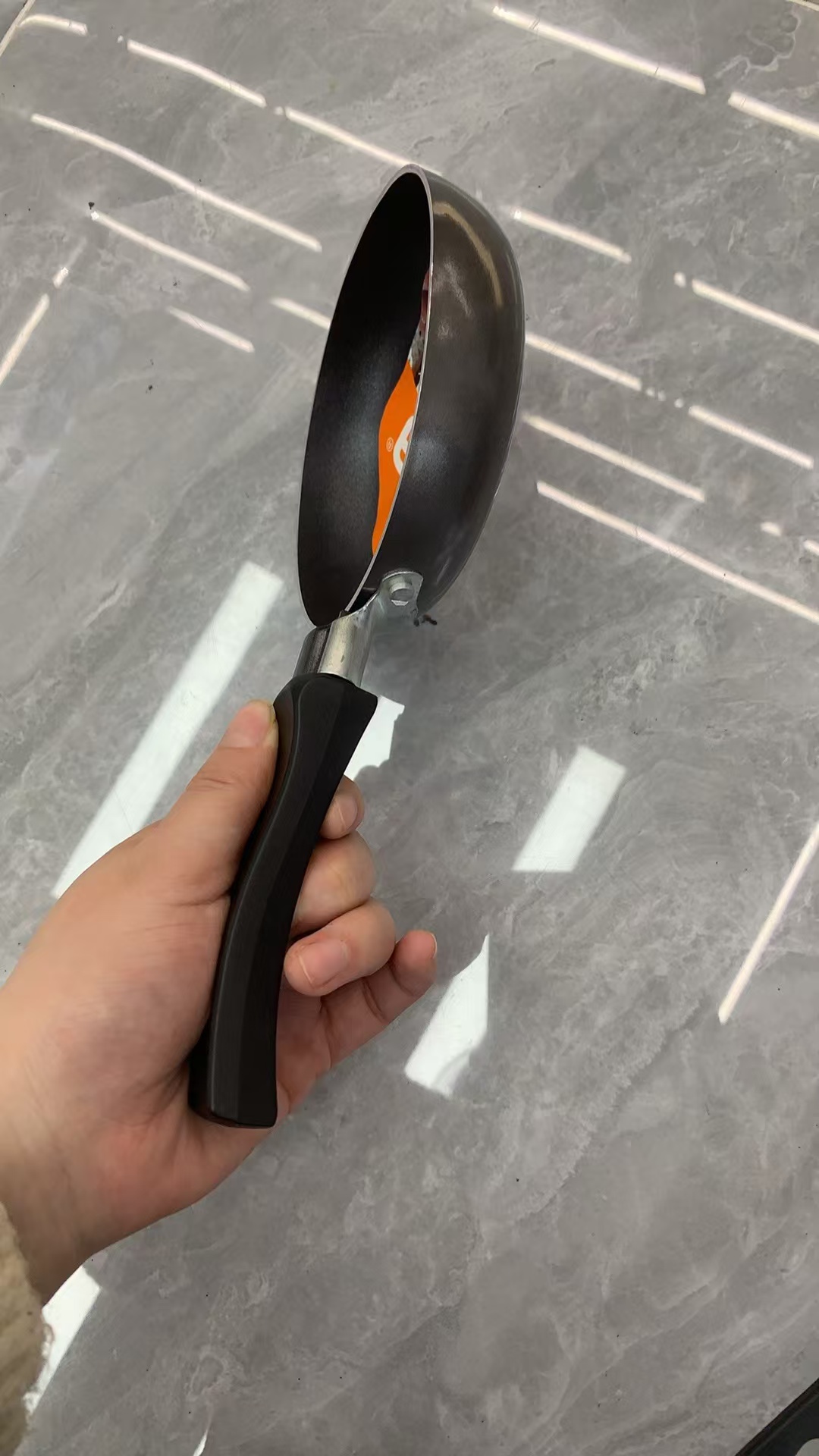 DESSINI aluminum non-stick pan, frying pan, 22cm flat pan, gas stove, induction cooker, raw frying pan, factory direct sales, flat pan, non-stick pan, frying pan Specification image