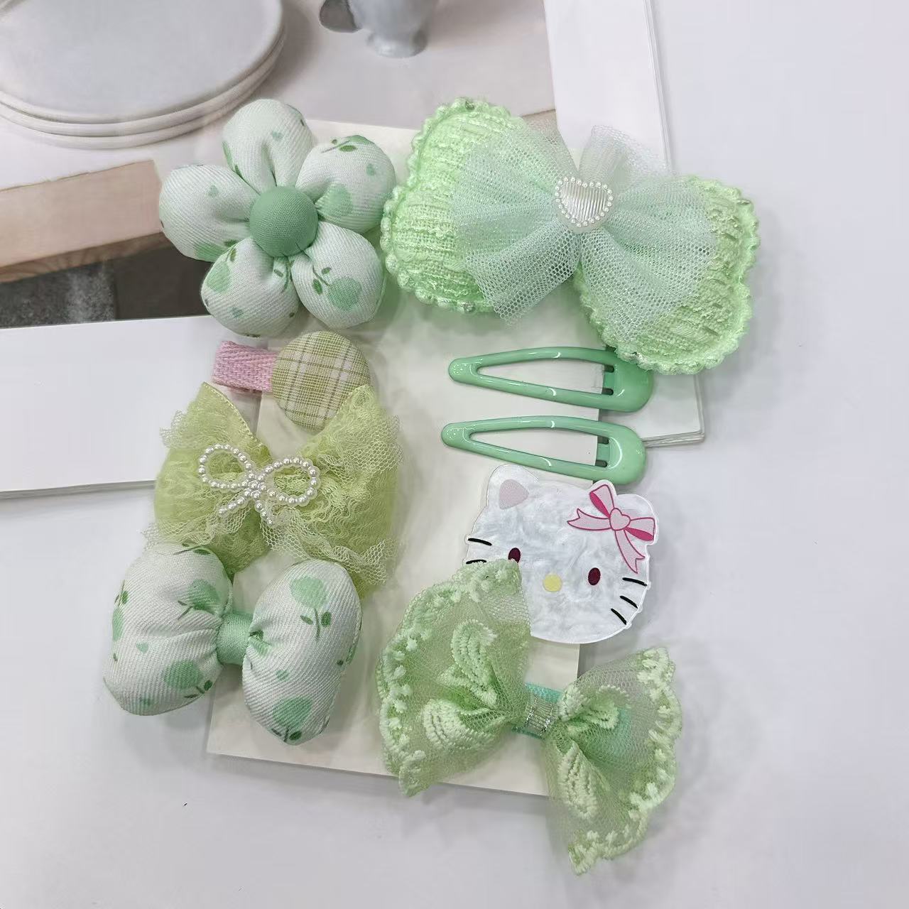 儿童饰品夏季新款可爱发夹女童潮流发饰 儿童发卡套装配戒指盒 小朋友专属饰品发夹儿童夏季可爱详情图4