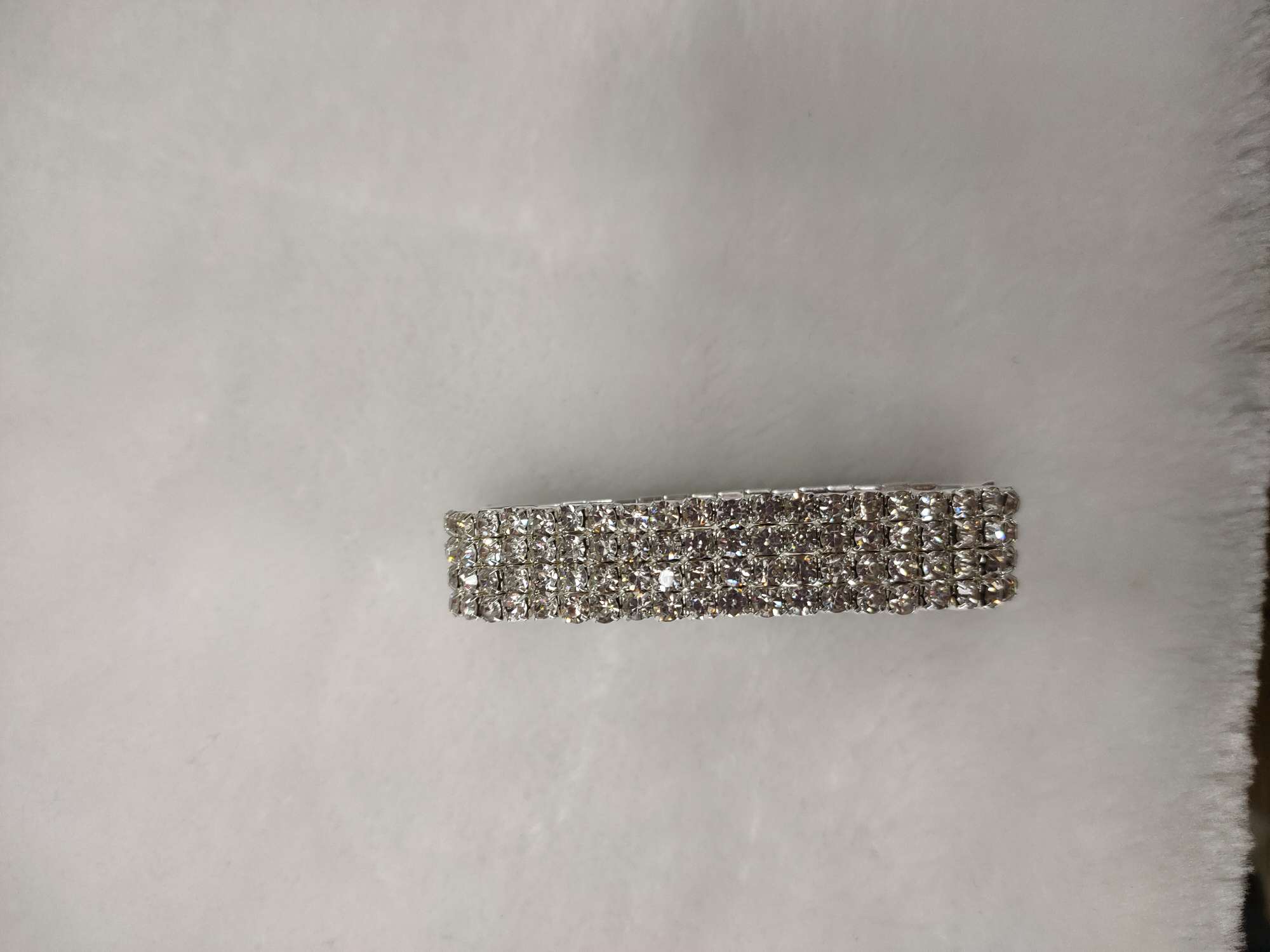 天然玉石精雕细琢珠宝饰品 独特设计饰品 珍贵稀有其他饰品 时尚潮流首饰收藏图