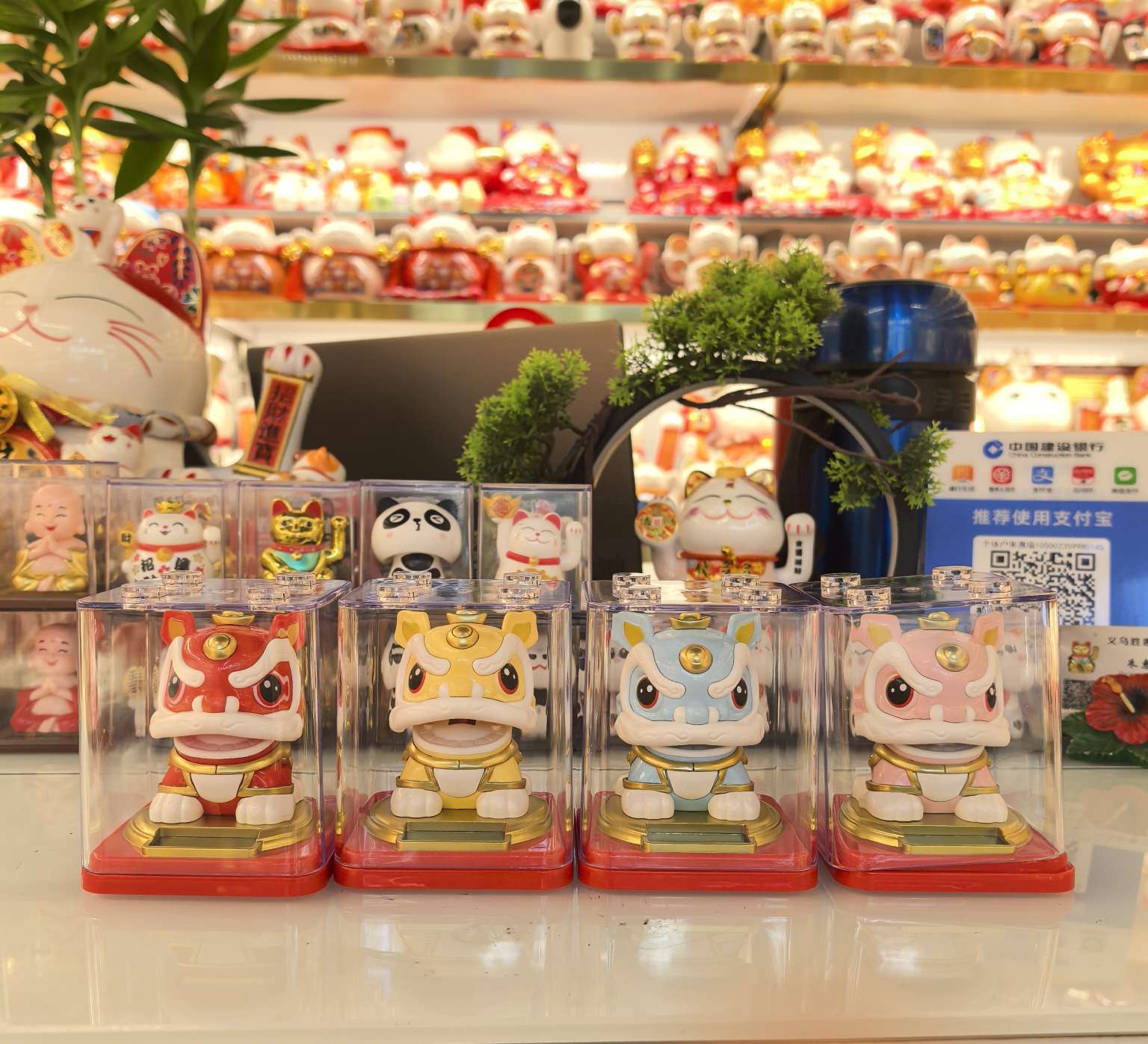 塑料太阳能醒狮 创意礼品招财猫 精美礼品送礼招财猫招财猫收藏品招财猫