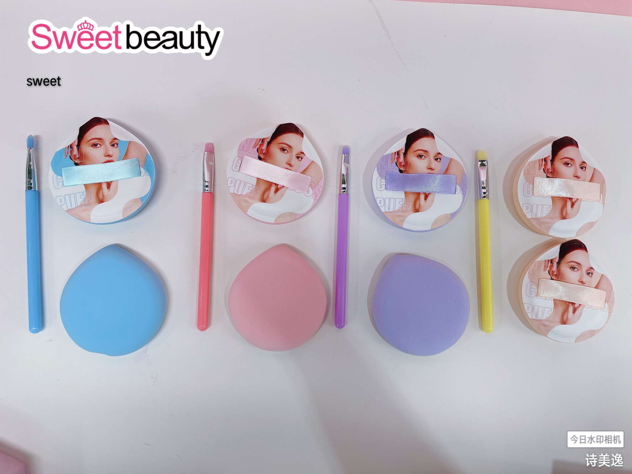 sweetbeauty essential makeup tools for beauty, skincare and makeup: Powder puff, makeup egg, makeup products, seamless makeup application, easily create a perfect look. Two cotton candy powder puffs + one makeup tube Specification image