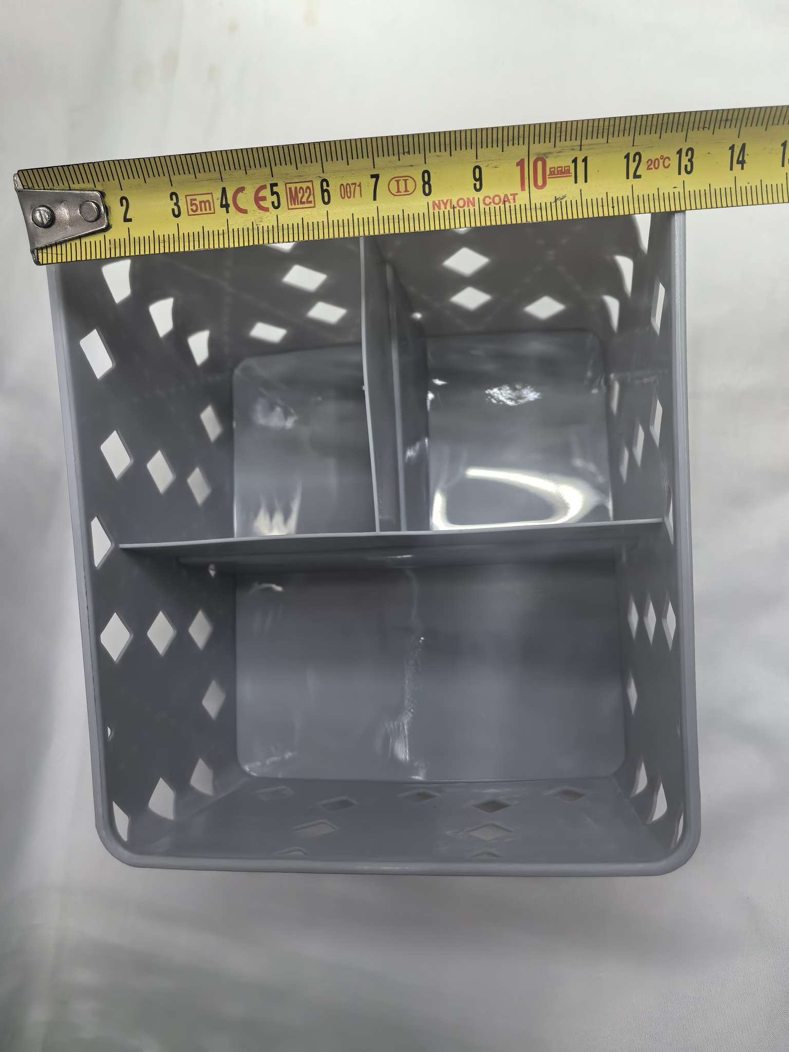Desktop storage division multi-purpose basket Application Scenario