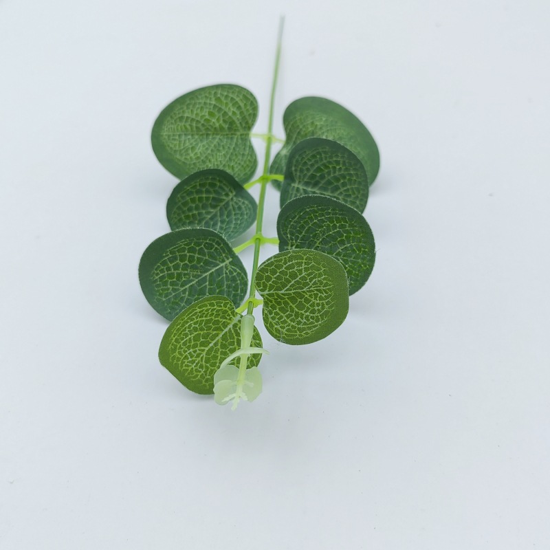 尤加利叶子，婚礼节庆布景，仿真尤加利，节日花束配材插花配件 单支尤加利细节图