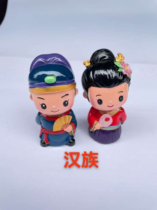 树脂工艺品摆件公仔潮流玩偶民族娃娃车载摆件