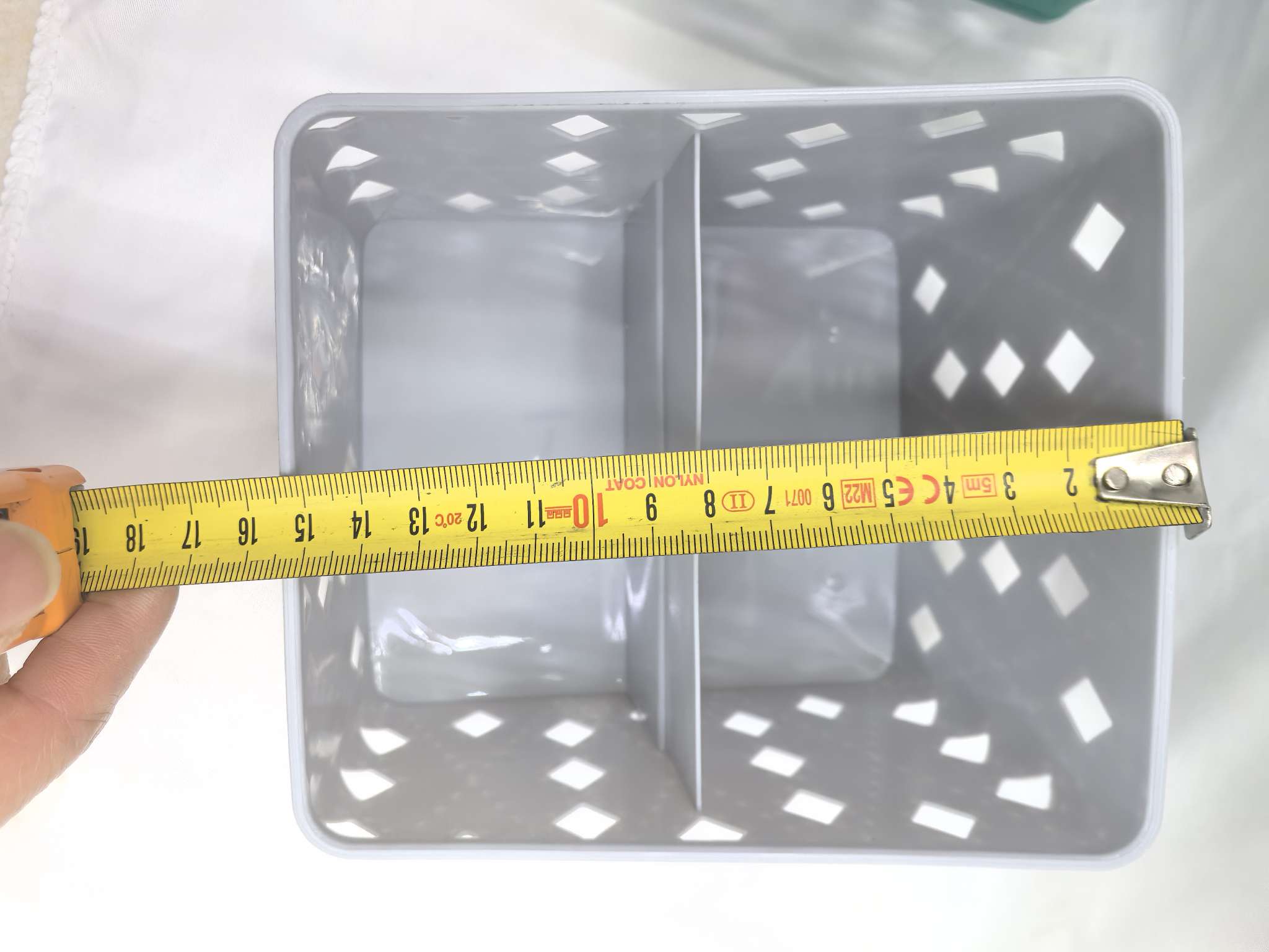 Desktop storage division multi-purpose basket details Picture