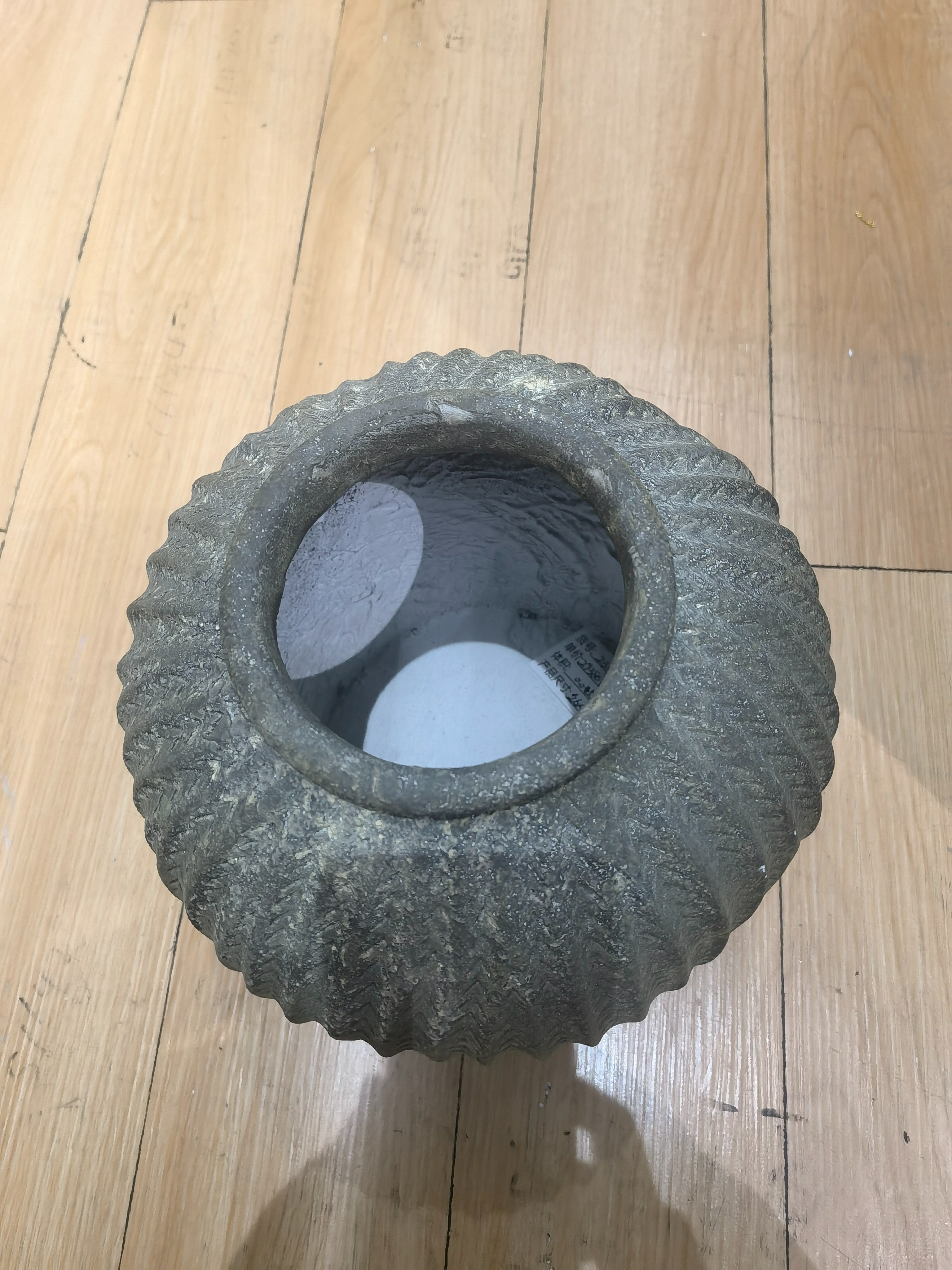 氧化镁花盆/落地花瓶/石英砂/瓷器花屏/陶瓷花盆白底实物图