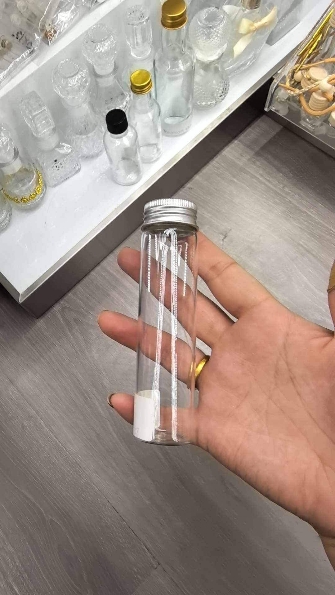许愿瓶饮料瓶灯泡瓶塑料玻璃包装 香水瓶盖子酒瓶伞 玻璃瓶装饰创意设计 环保耐用包装瓶