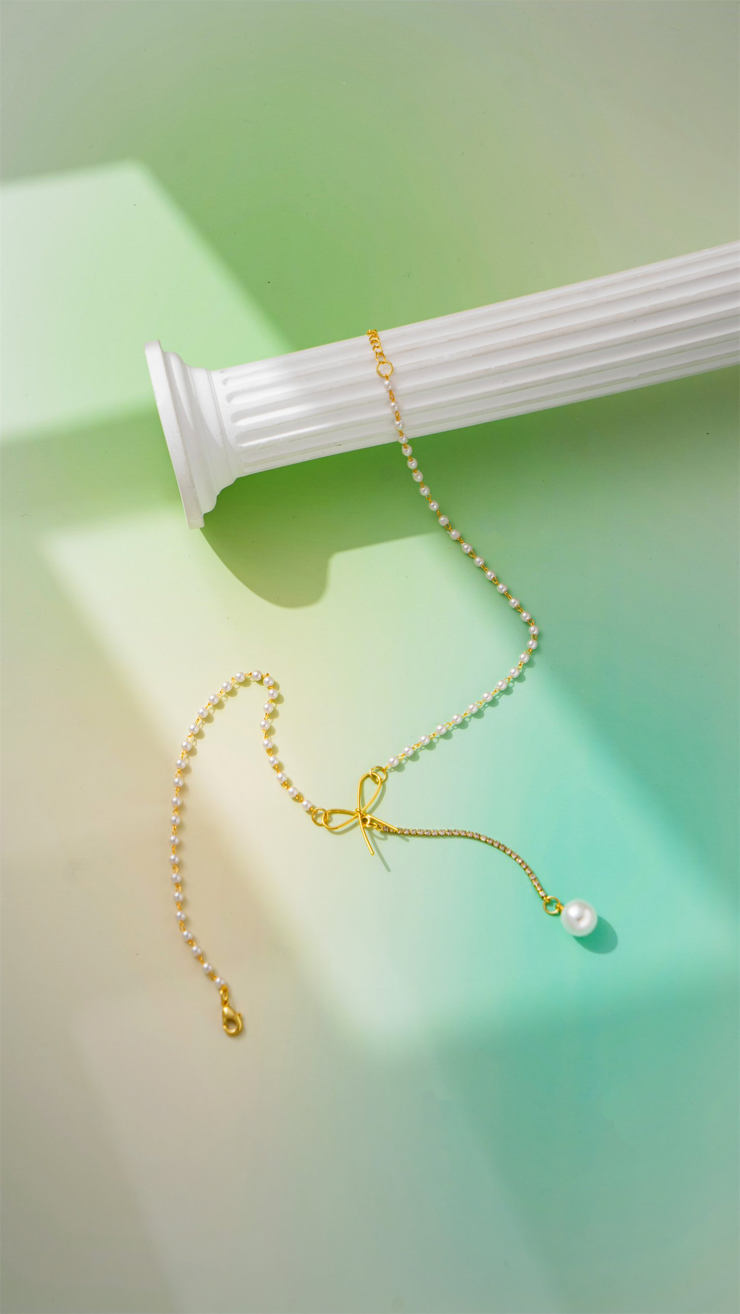 Bow pendant pearl elegant and high-end necklace pic 2