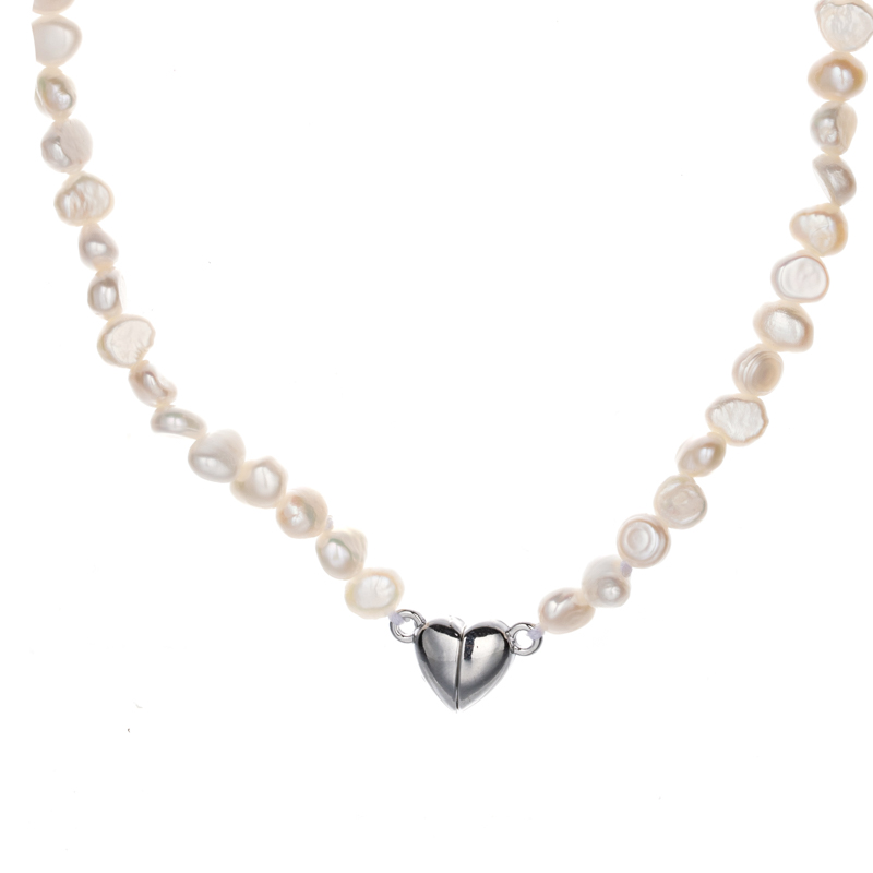 Heart-shaped magnetic clasp Baroque natural freshwater pearl necklace Item Picture