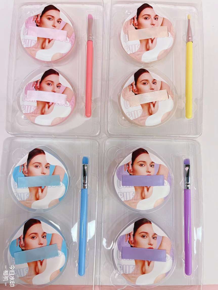 sweetbeauty essential makeup tools for beauty, skincare and makeup: Powder puff, makeup egg, makeup products, seamless makeup application, easily create a perfect look. Two cotton candy powder puffs + one makeup tube detail image 6