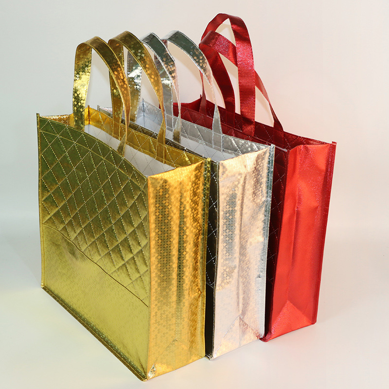 Non-woven fabric bags, non-woven fabric aluminum film bags, diamond-shaped grid spliced non-woven fabric gift bags, non-woven fabric clothing bags, enterprise advertising bags, non-woven fabric handbags, fashionable shopping bags, new styles for exhibitions, manufacturers Item Picture