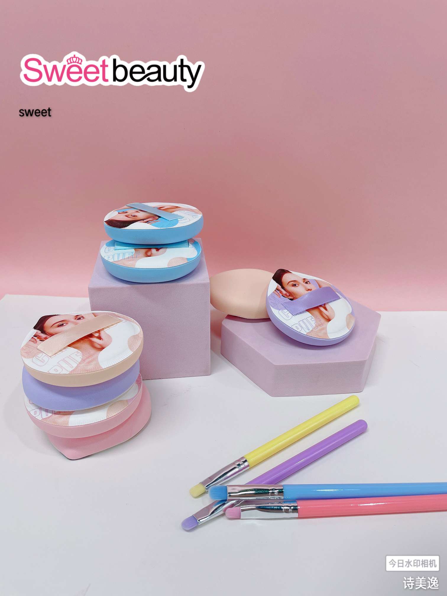 sweetbeauty essential makeup tools for beauty, skincare and makeup: Powder puff, makeup egg, makeup products, seamless makeup application, easily create a perfect look. Two cotton candy powder puffs + one makeup tube detail image 4