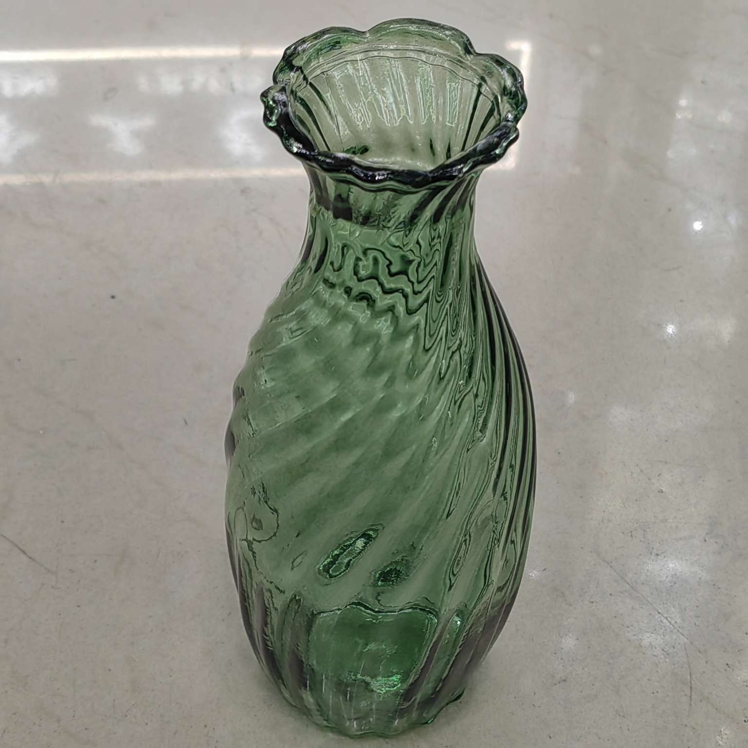 玻璃花瓶工艺品 装饰花瓶礼品 工艺摆件 装饰 入油摆件艺术品 精致家居装饰品白底实物图