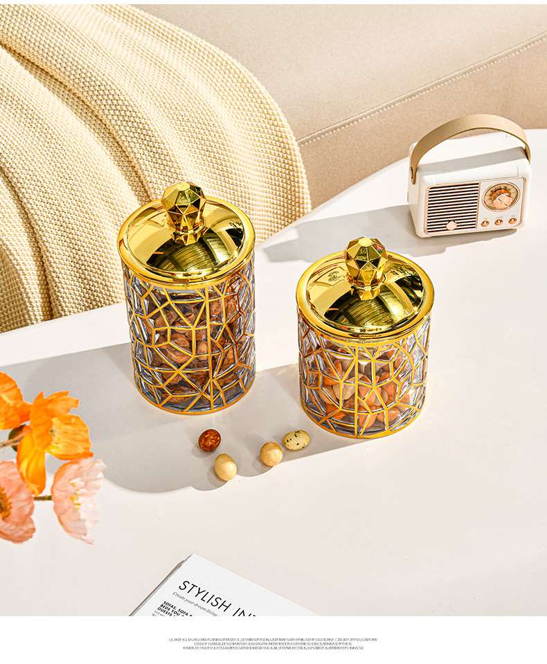 W16-A917-1 Cream-Colored Three-Piece Set Color Box Sealed Can Plastic Pet Turtle Crack Desktop Can