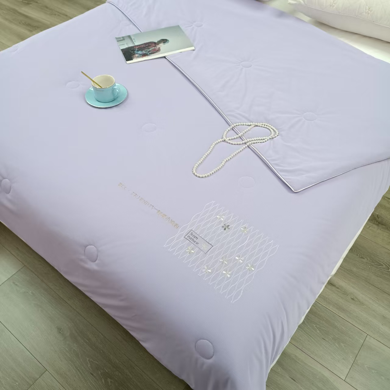 2025新款樱花之恋夏被凉感真丝简约高级 外贸 出口 大量现货 夏凉被空调被子被子详情4