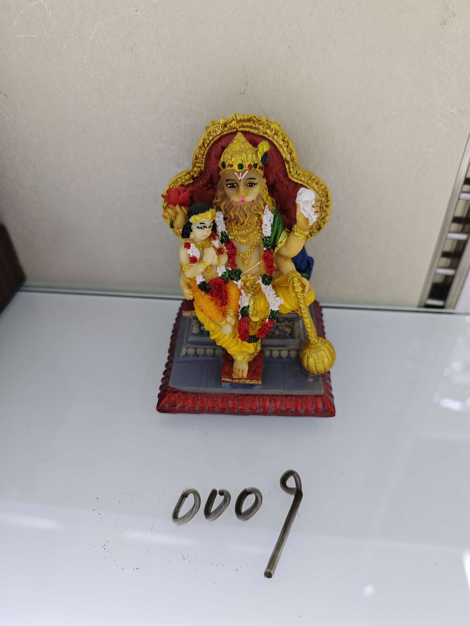 萌粒创意树脂冰箱贴 工艺品礼品 儿童玩具 车载摆件 树脂工艺品摆设 艺术品收藏品
树脂工艺品摆件装饰家居白底实物图