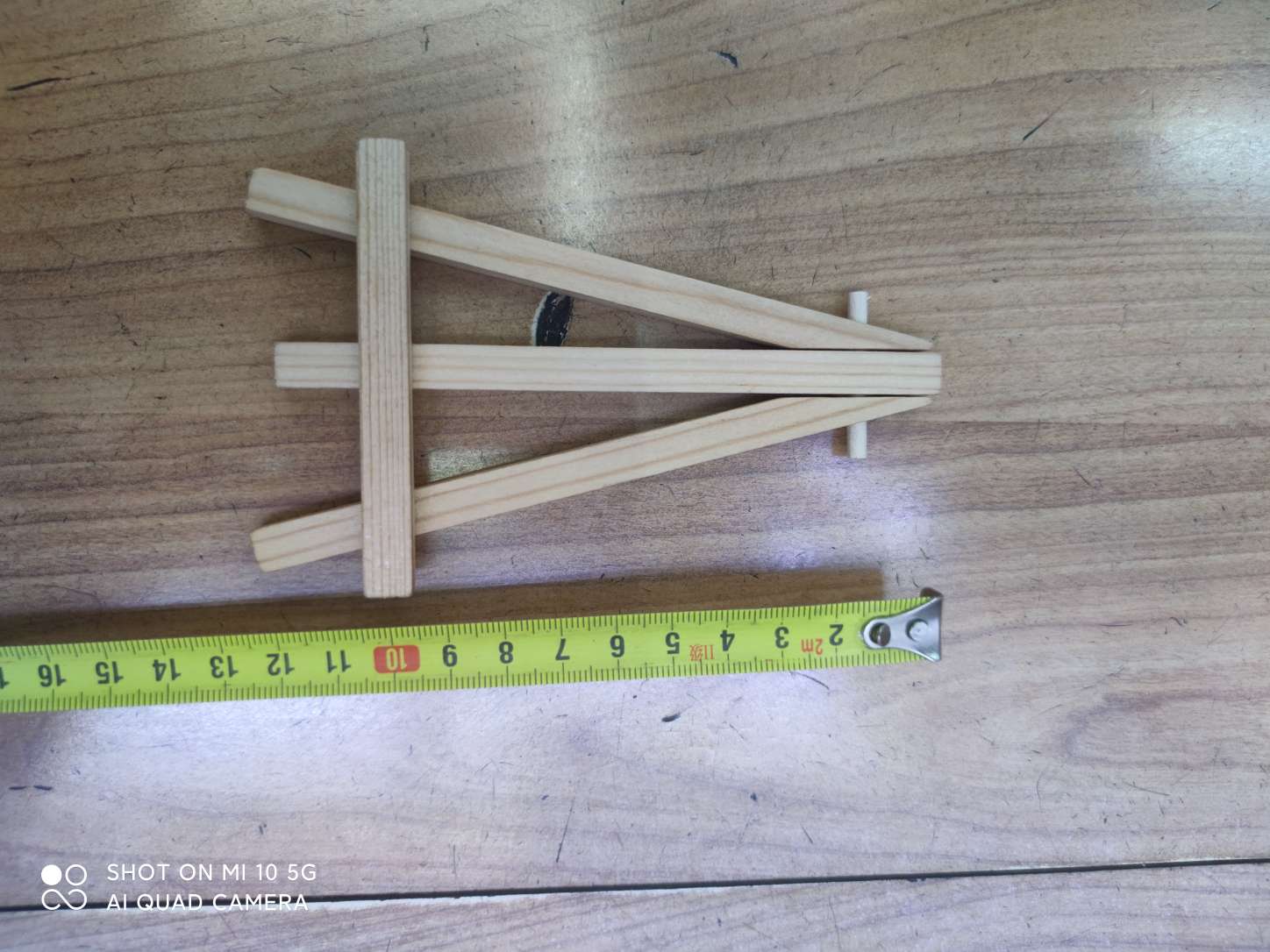 木质工艺品实物图