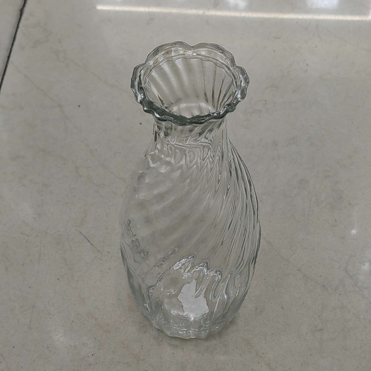 玻璃花瓶工艺品 装饰花瓶礼品 工艺摆件 装饰 入油摆件艺术品 精致家居装饰品产品图