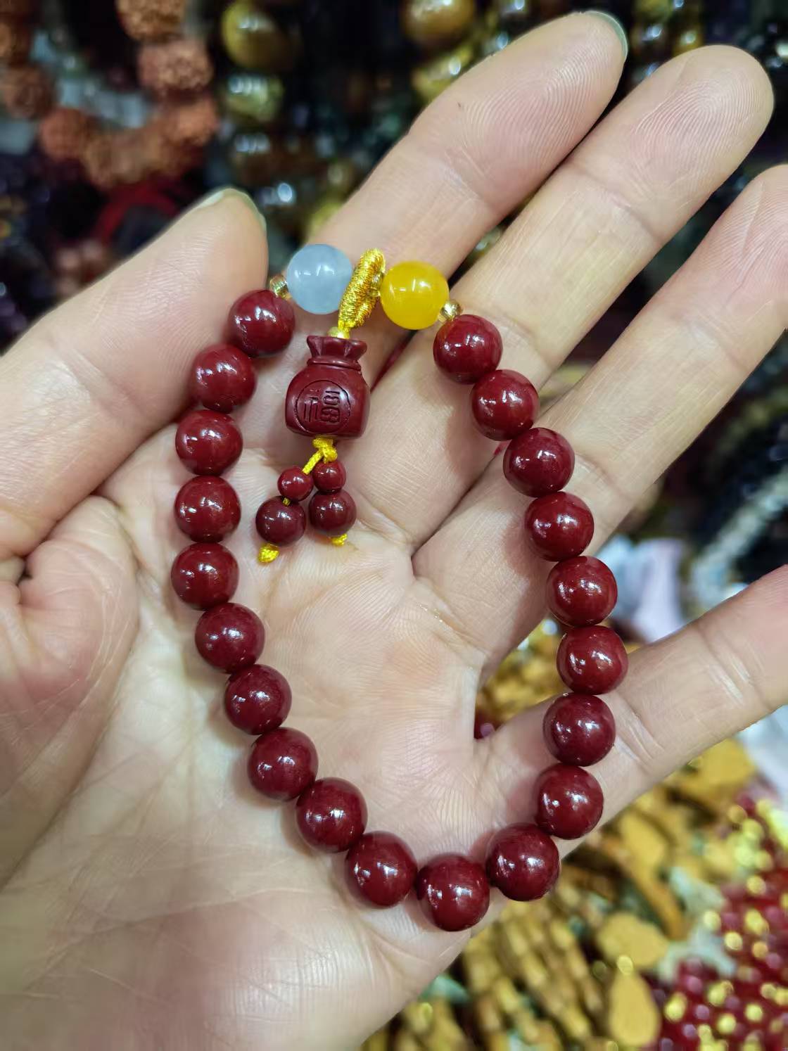 水晶手链饰品 精致手饰 水晶手串 时尚潮流女士首饰 闪耀璀璨手腕装饰品朱砂手链