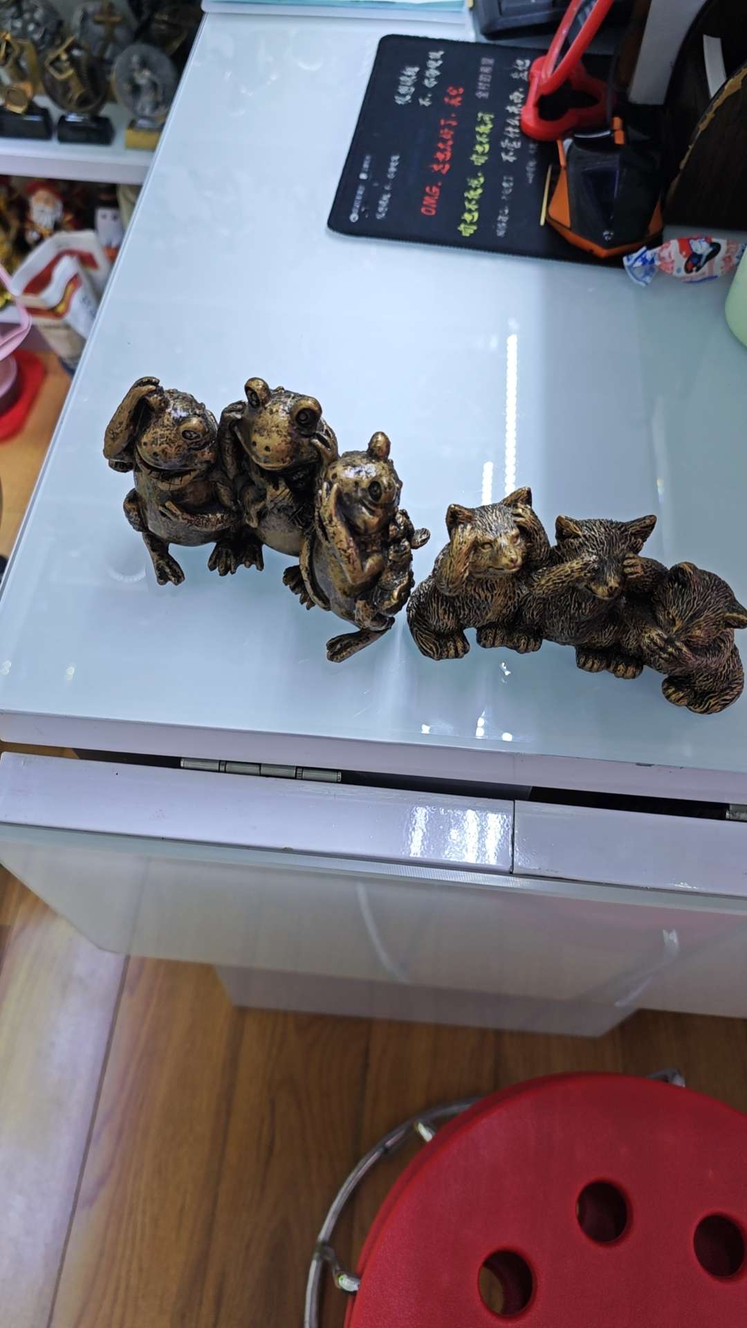 萌粒创意树脂冰箱贴 工艺品礼品 儿童玩具 车载摆件 树脂工艺品摆设 艺术品收藏品
树脂工艺品摆件装饰家居详情图2